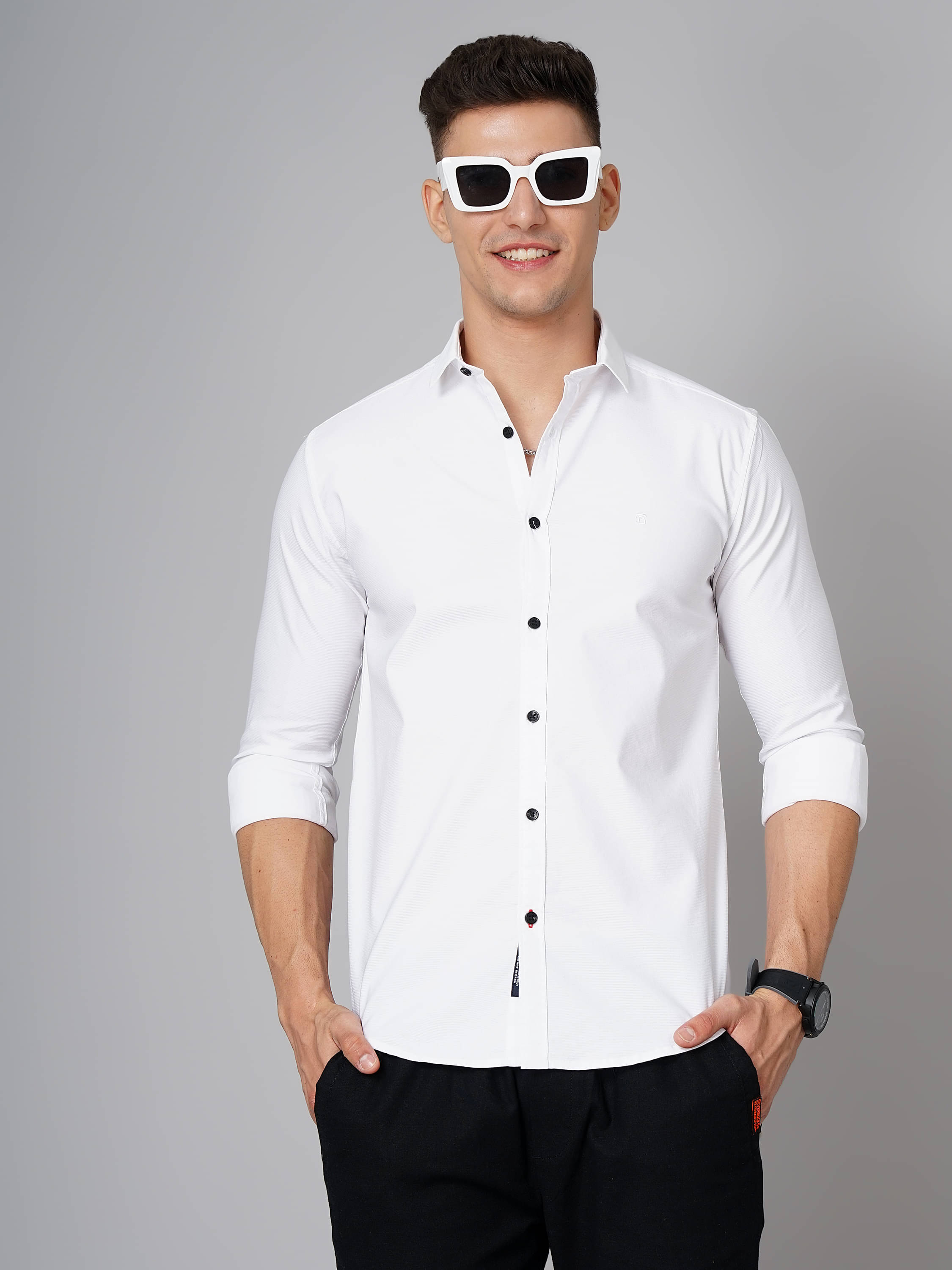 Paul Street - White 100% Cotton Slim Fit Men's Casual Shirt ( Pack of 1 ) Paul Street - White 100% Cotton Slim Fit Men's Casual Shirt ( Pack of 1 )