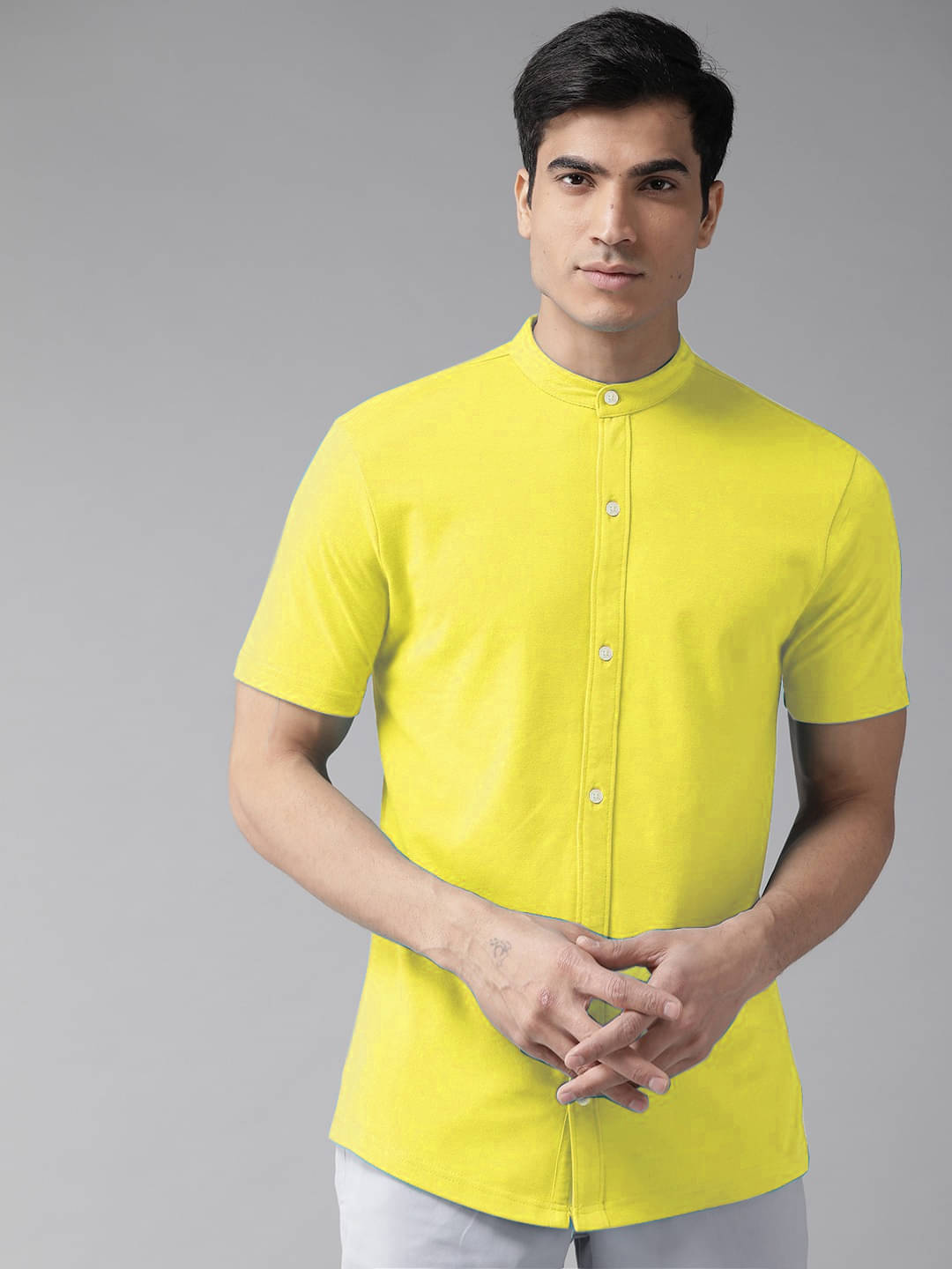Riss - Yellow Cotton Blend Regular Fit Men's Casual Shirt ( Pack of 1 ) Riss - Yellow Cotton Blend Regular Fit Men's Casual Shirt ( Pack of 1 )