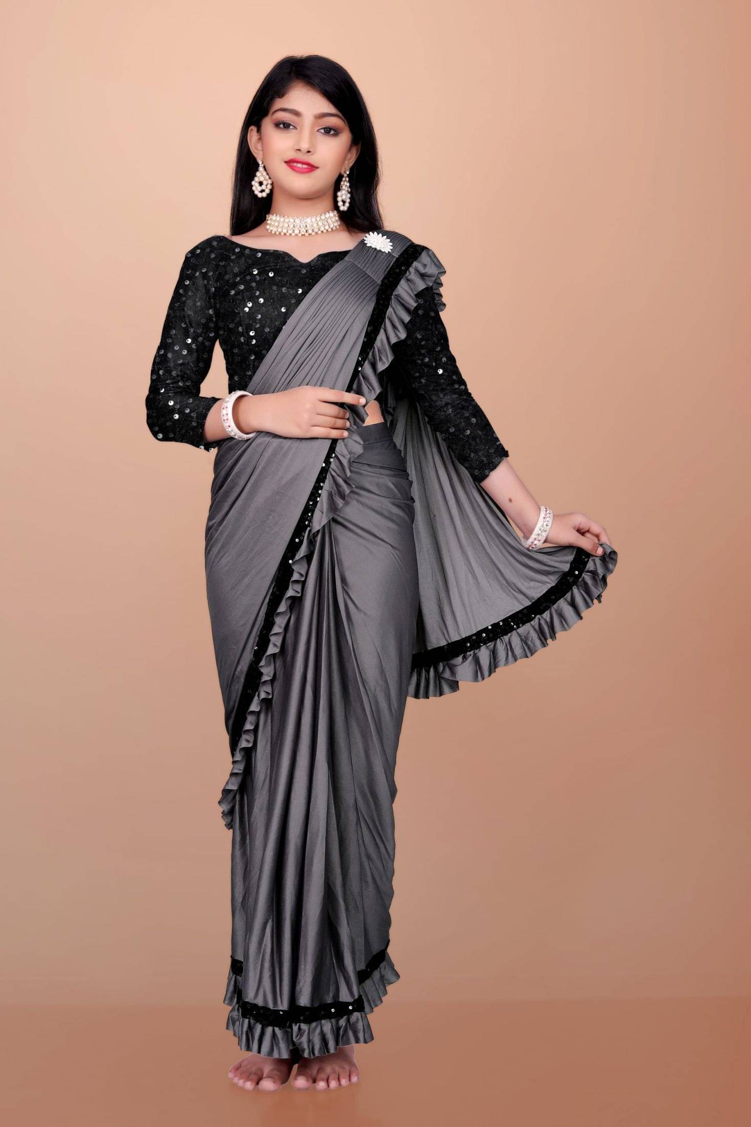     			JULEE Lycra Saree For Girls ( Grey , Pack of 1 )