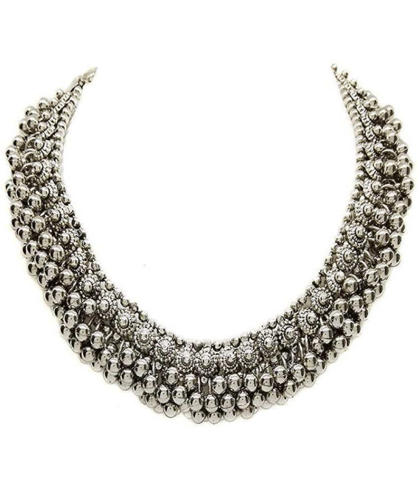 PUJVI - Silver Alloy Necklace ( Pack of 1 )