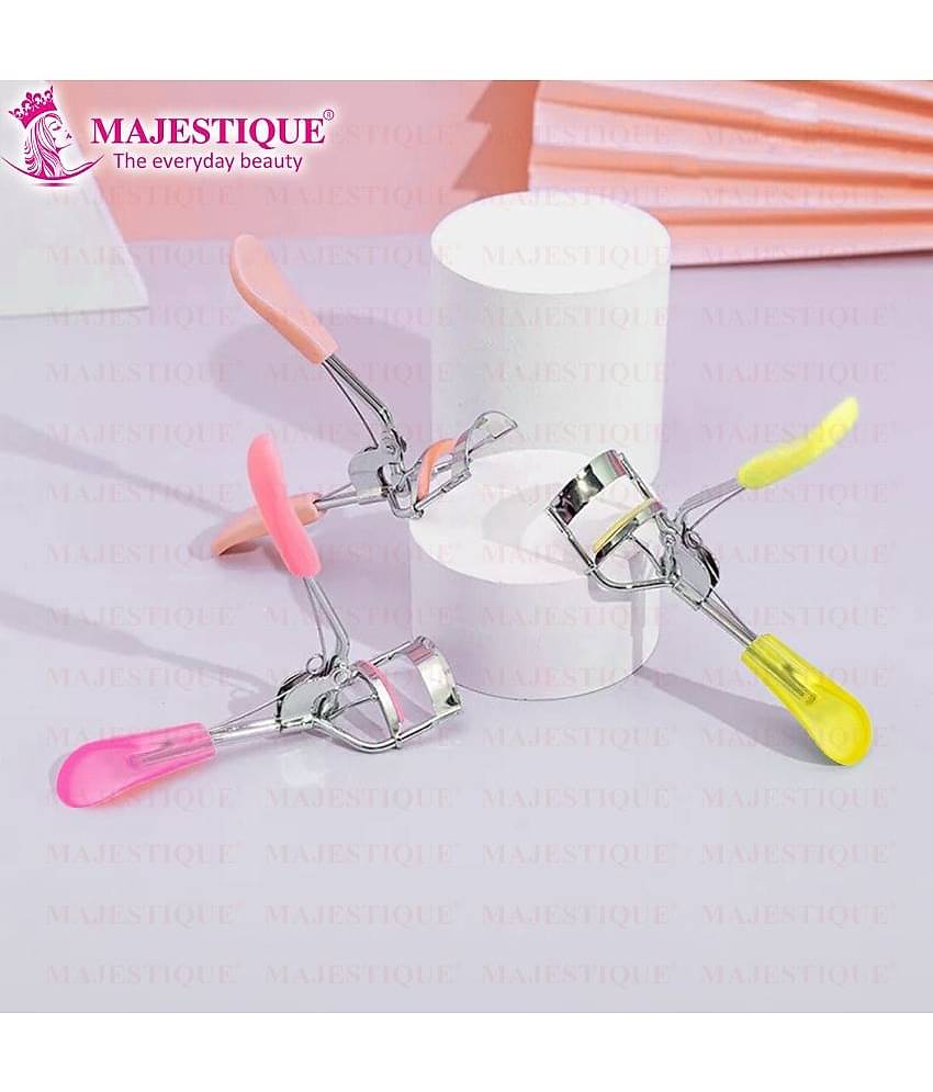 Majestique Eyelash Curler Fits All Eye Shapes Long-Lasting Curler for Women Makeup - Color May Vary