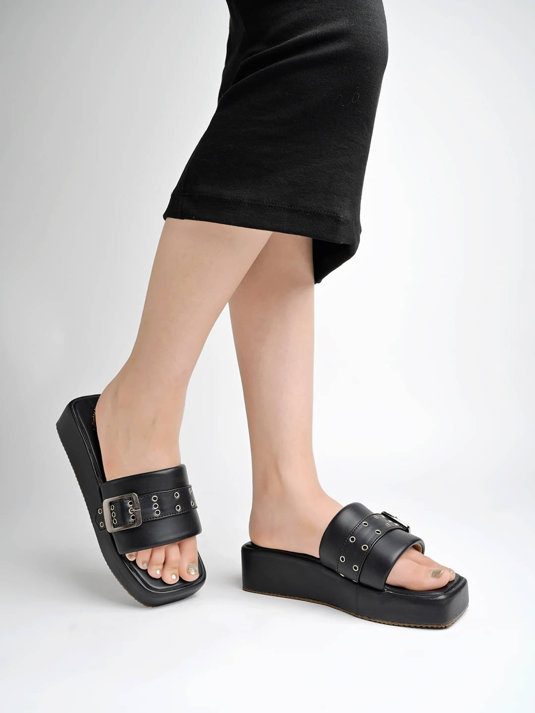 Shoetopia - Black Women's Slip On Heels Shoetopia - Black Women's Slip On Heels