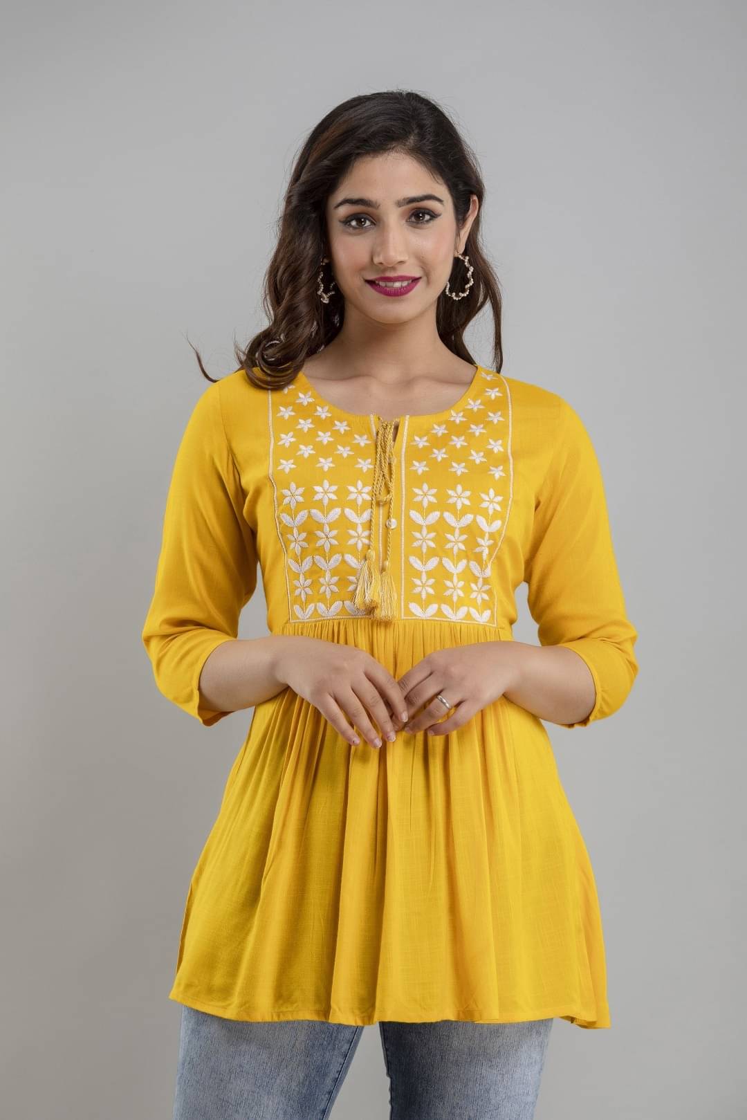     			ASHISH PRINT Women's Rayon Peplum Top ( Yellow )
