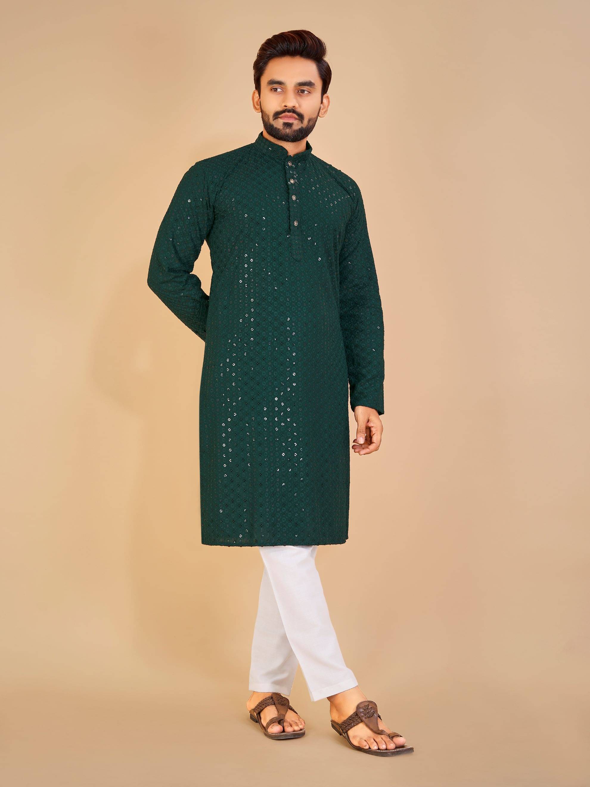 Balaji's - Dark Green Cotton Regular Fit Men's Kurta Pyjama Set ( Pack of 1 ) Balaji's - Dark Green Cotton Regular Fit Men's Kurta Pyjama Set ( Pack of 1 )