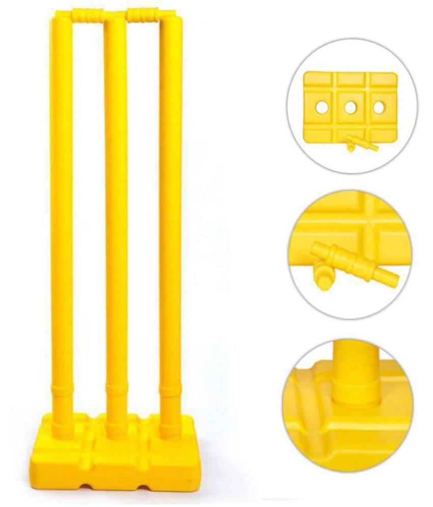 EmmEmm Premium Big Plastic Wicket Set With 3 Stumps, 2 Bails & 1 Base EmmEmm Premium Big Plastic Wicket Set With 3 Stumps, 2 Bails & 1 Base