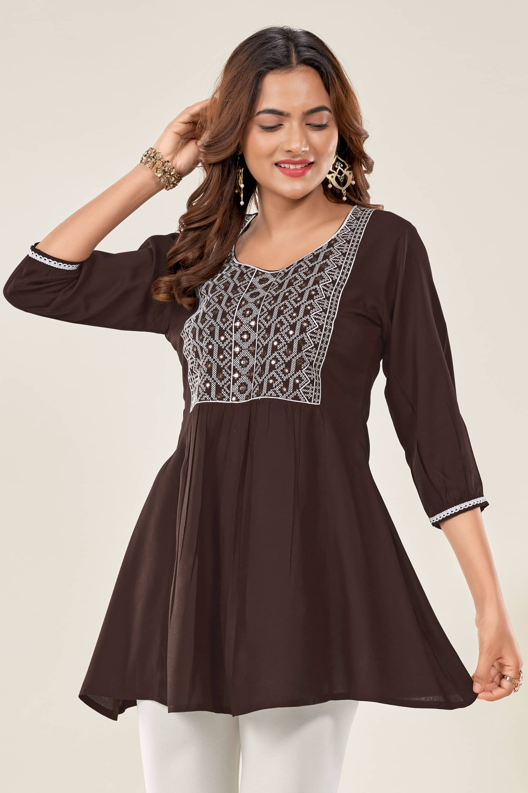 Glomee Women's Viscose Tunic ( Brown ) Glomee Women's Viscose Tunic ( Brown )
