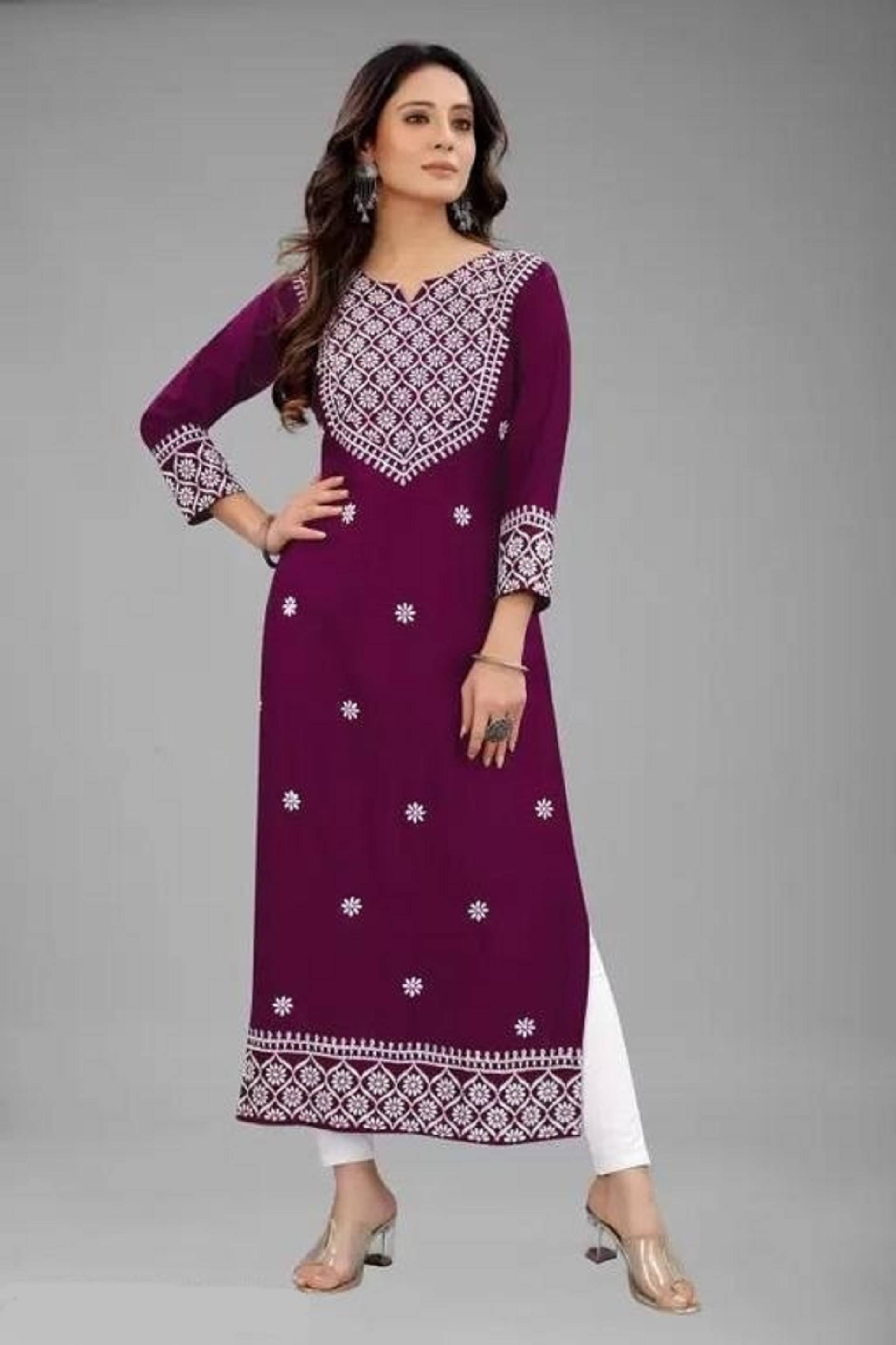 QPEEZ - Purple Rayon Women's Straight Kurti ( Pack of 1 ) QPEEZ - Purple Rayon Women's Straight Kurti ( Pack of 1 )