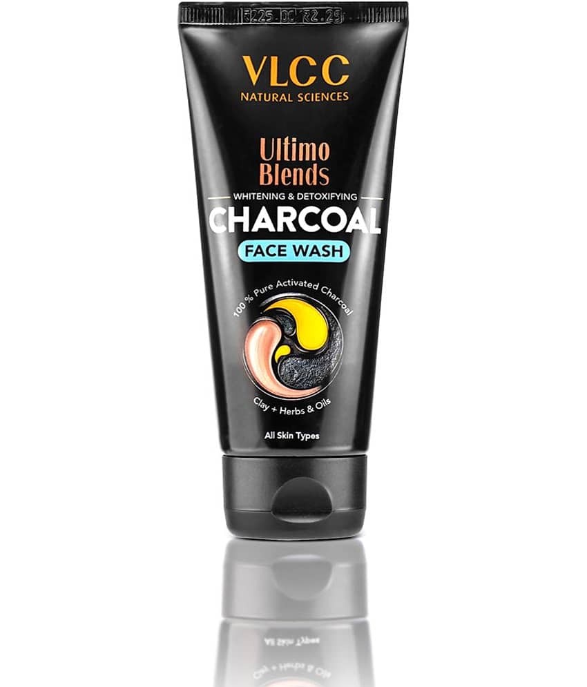 Buy Vlcc Ultimo Blends Charcoal Face Wash 100ml - Image 1