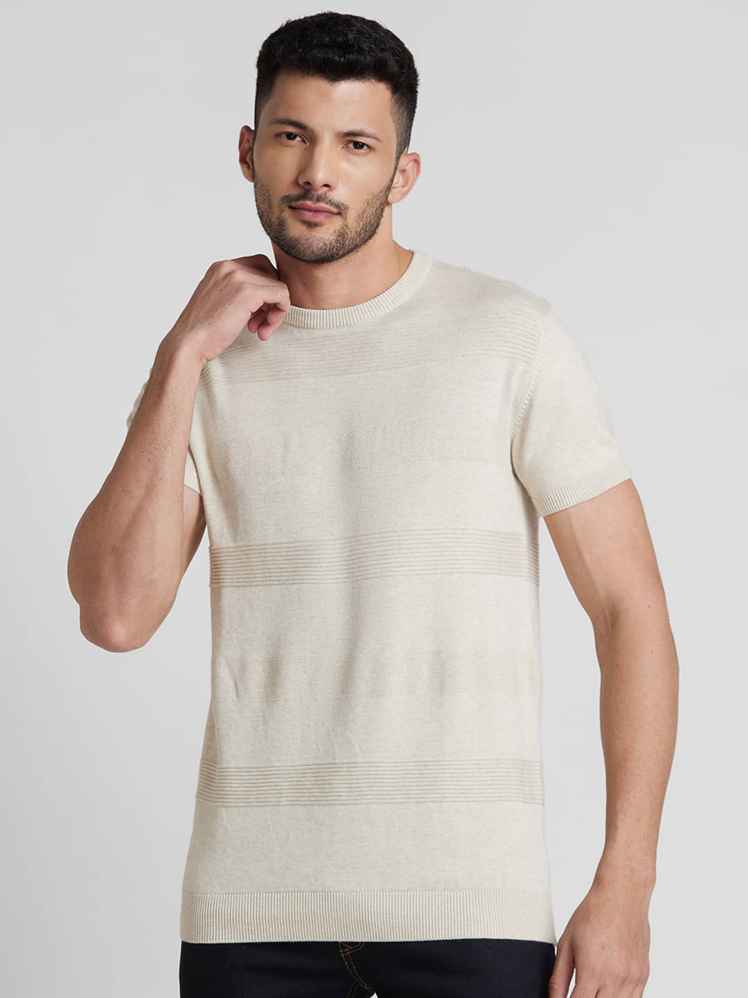     			Globus - Beige Cotton Regular Fit Men's T-Shirt ( Pack of 1 )