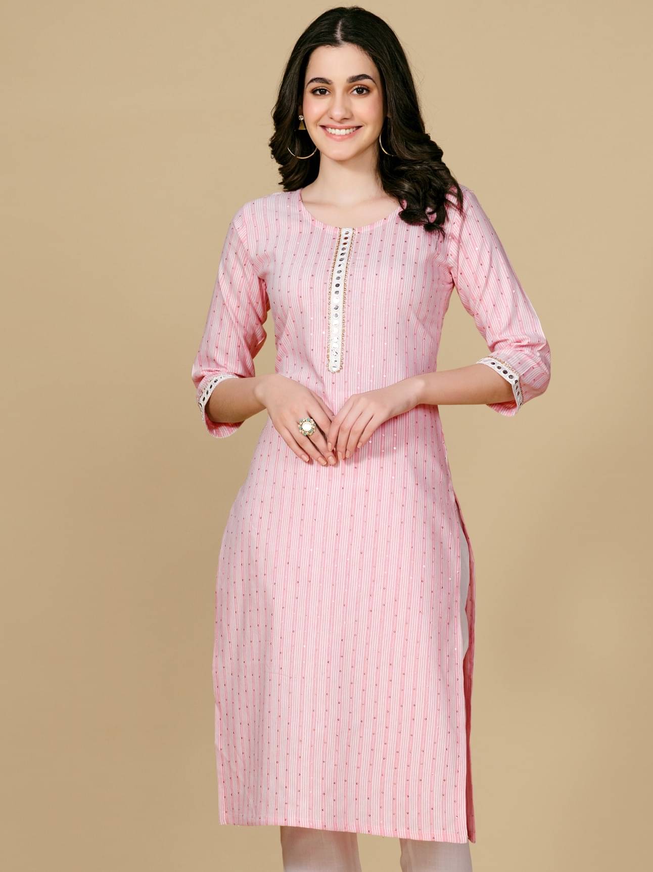 Glomee - Pink Cotton Blend Women's Straight Kurti ( Pack of 1 ) Glomee - Pink Cotton Blend Women's Straight Kurti ( Pack of 1 )