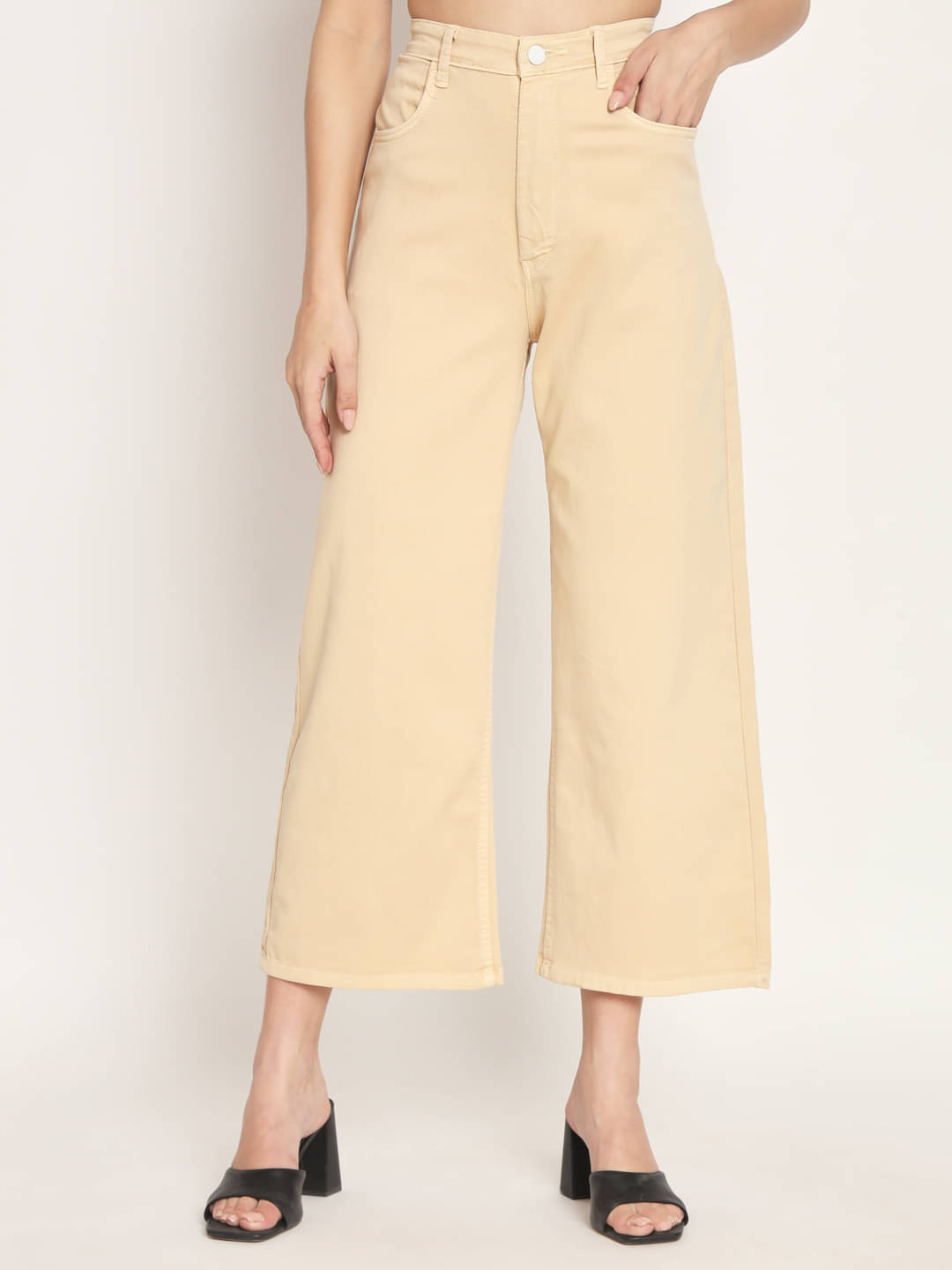     			AngelFab - Yellow Denim Flared Women's Jeans ( Pack of 1 )