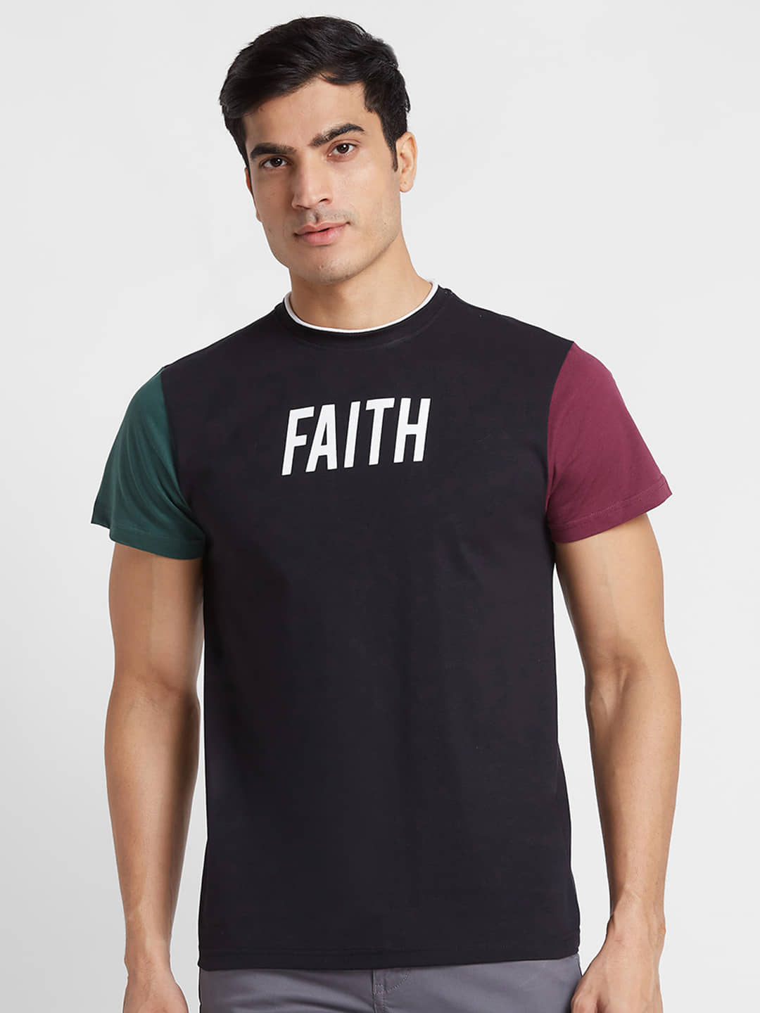 Globus - Black 100% Cotton Regular Fit Men's T-Shirt ( Pack of 1 )