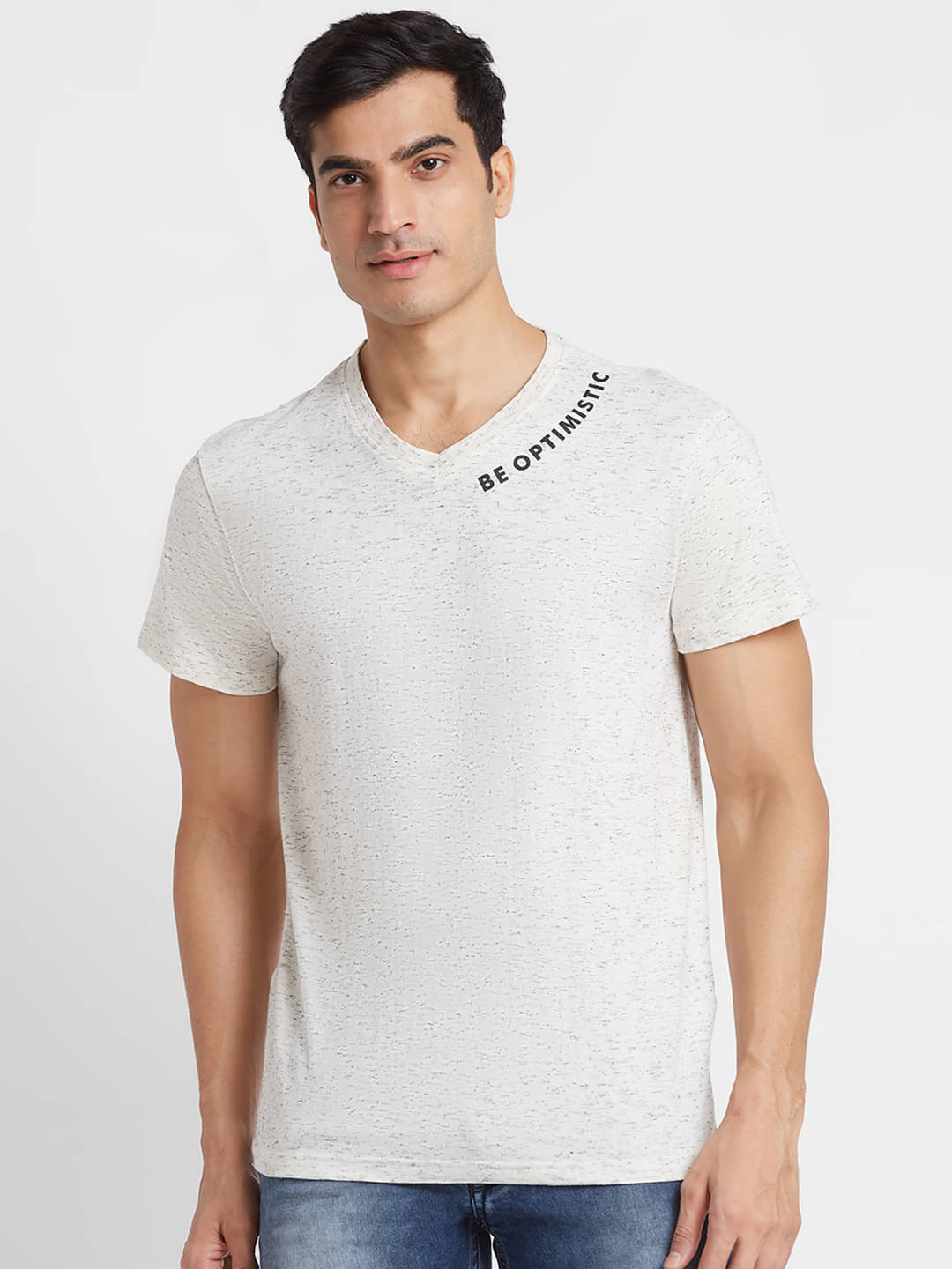     			Globus - Off White 100% Cotton Regular Fit Men's T-Shirt ( Pack of 1 )