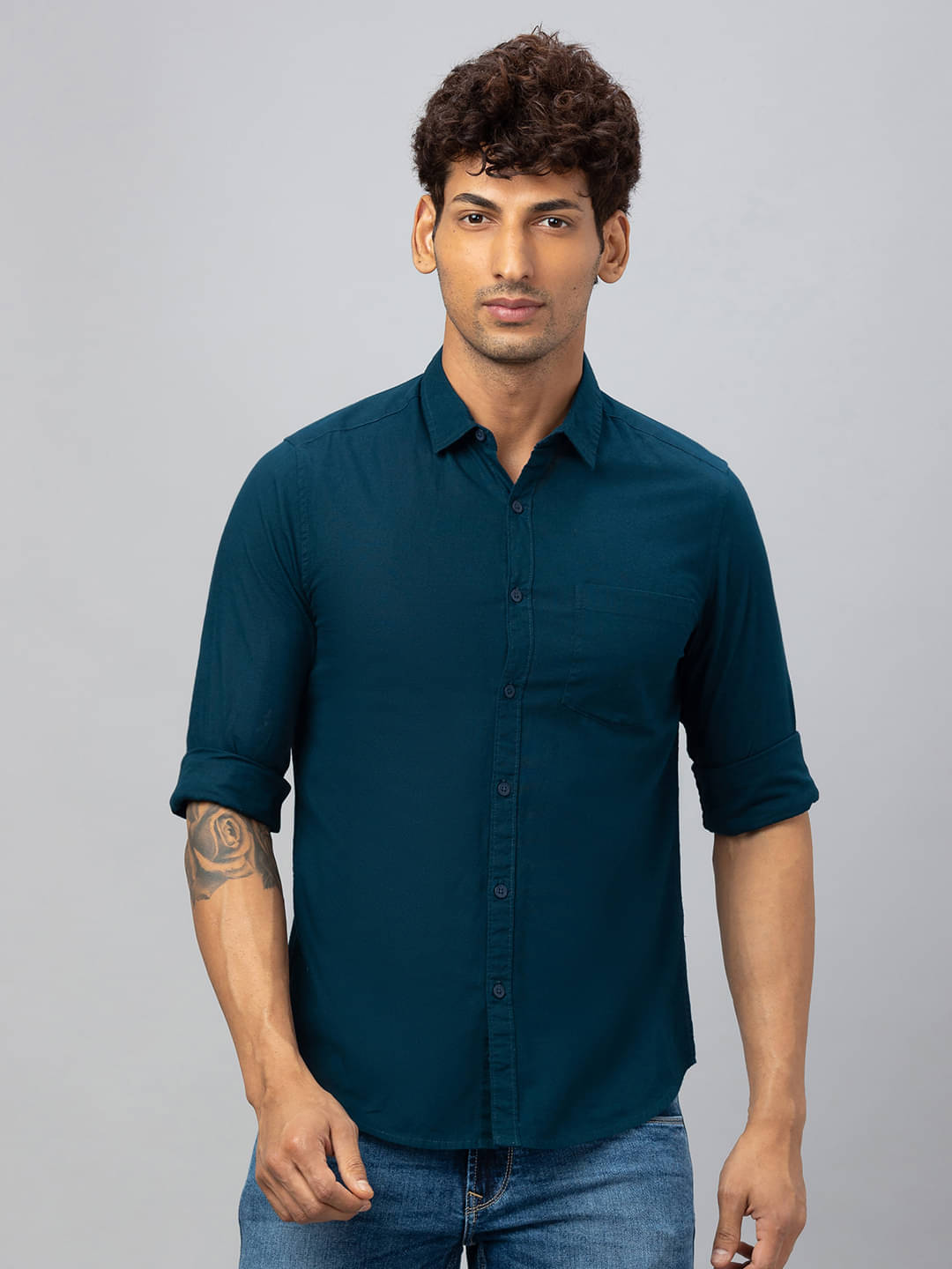 Globus - Blue 100% Cotton Regular Fit Men's Casual Shirt ( Pack of 1 )     			Globus - Blue 100% Cotton Regular Fit Men's Casual Shirt ( Pack of 1 )