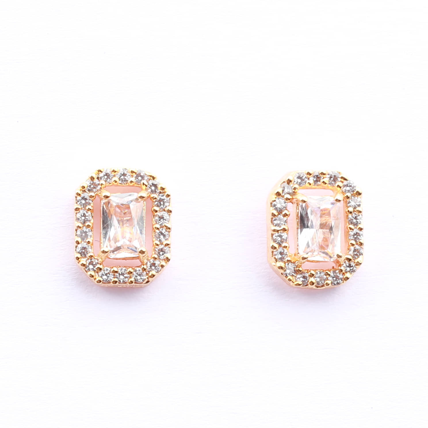 Jewels Corner - White Stud Earrings ( Pack of 1 ) - Earrings | Buy online on ZillyBuy