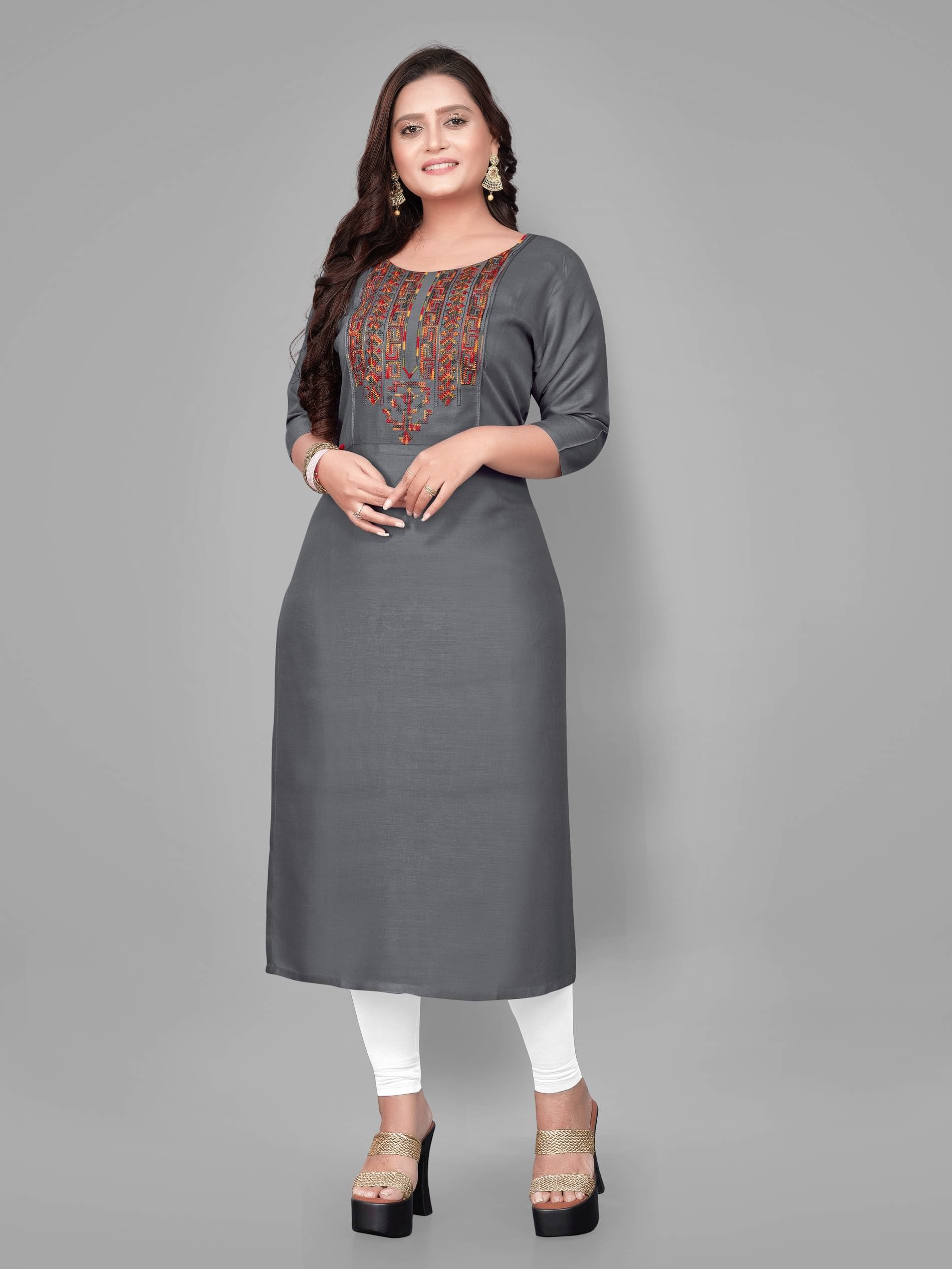     			RIAANA - Grey Rayon Women's Straight Kurti ( Pack of 1 )