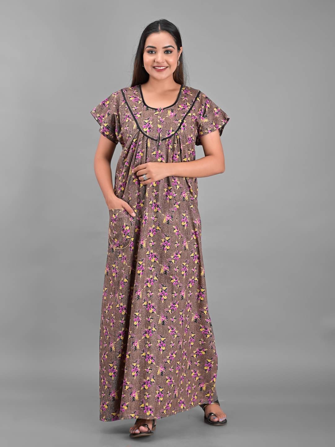     			Apratim - Brown Cotton Women's Nightwear Nighty & Night Gowns ( Pack of 1 )