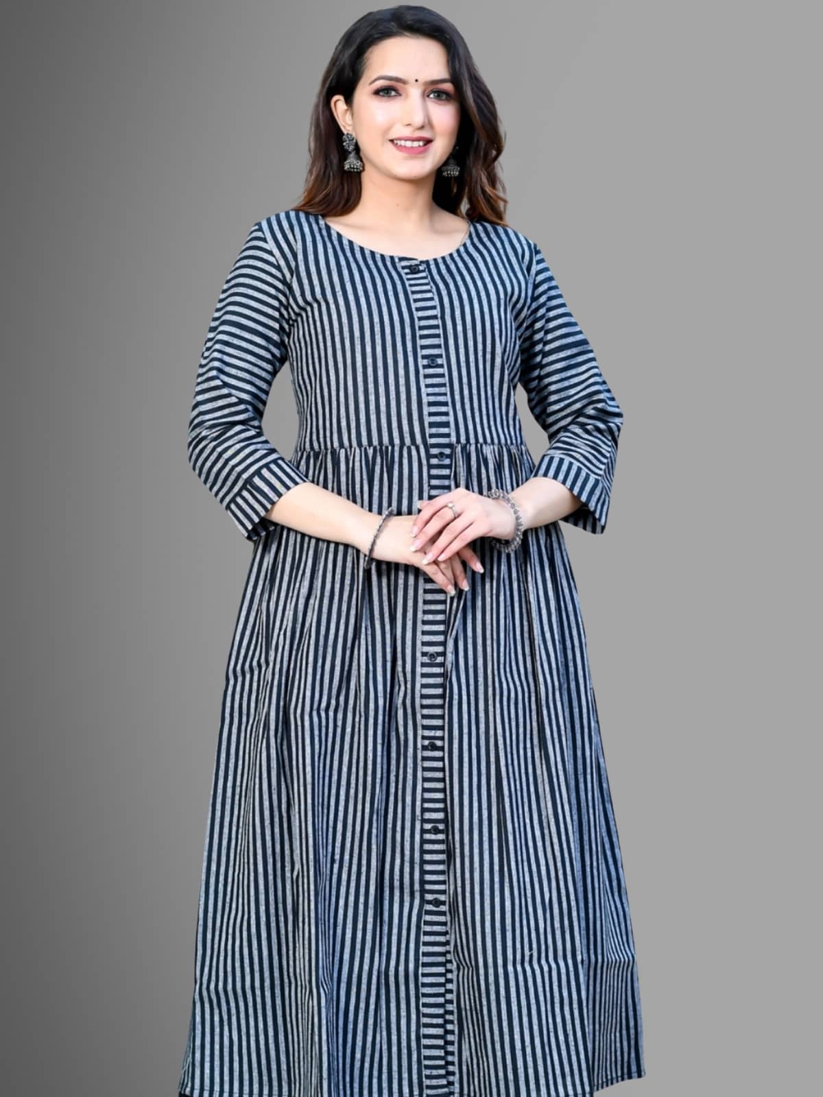 QuaClo - Black Cotton Women's Flared Kurti ( Pack of 1 ) - Kurtis, Tunics | Buy online on ZillyBuy