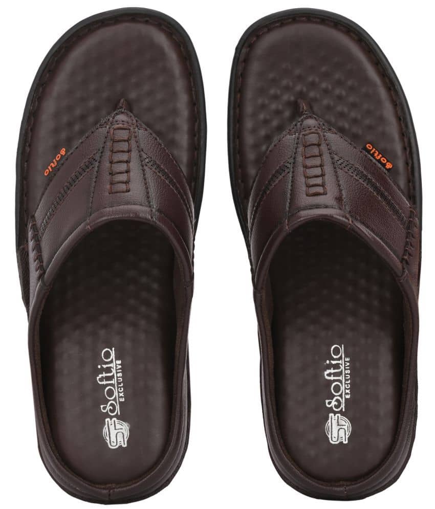 softio - Brown Men's Leather Slipper