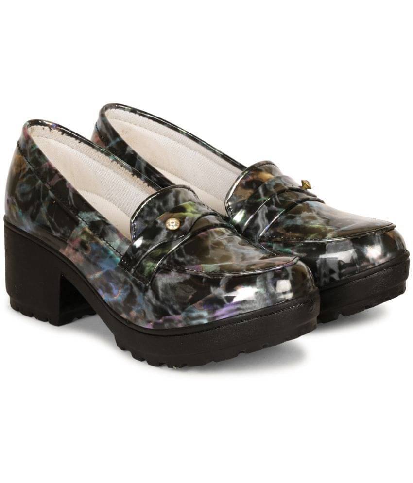     			Ishransh - Black Women's Pumps Heels