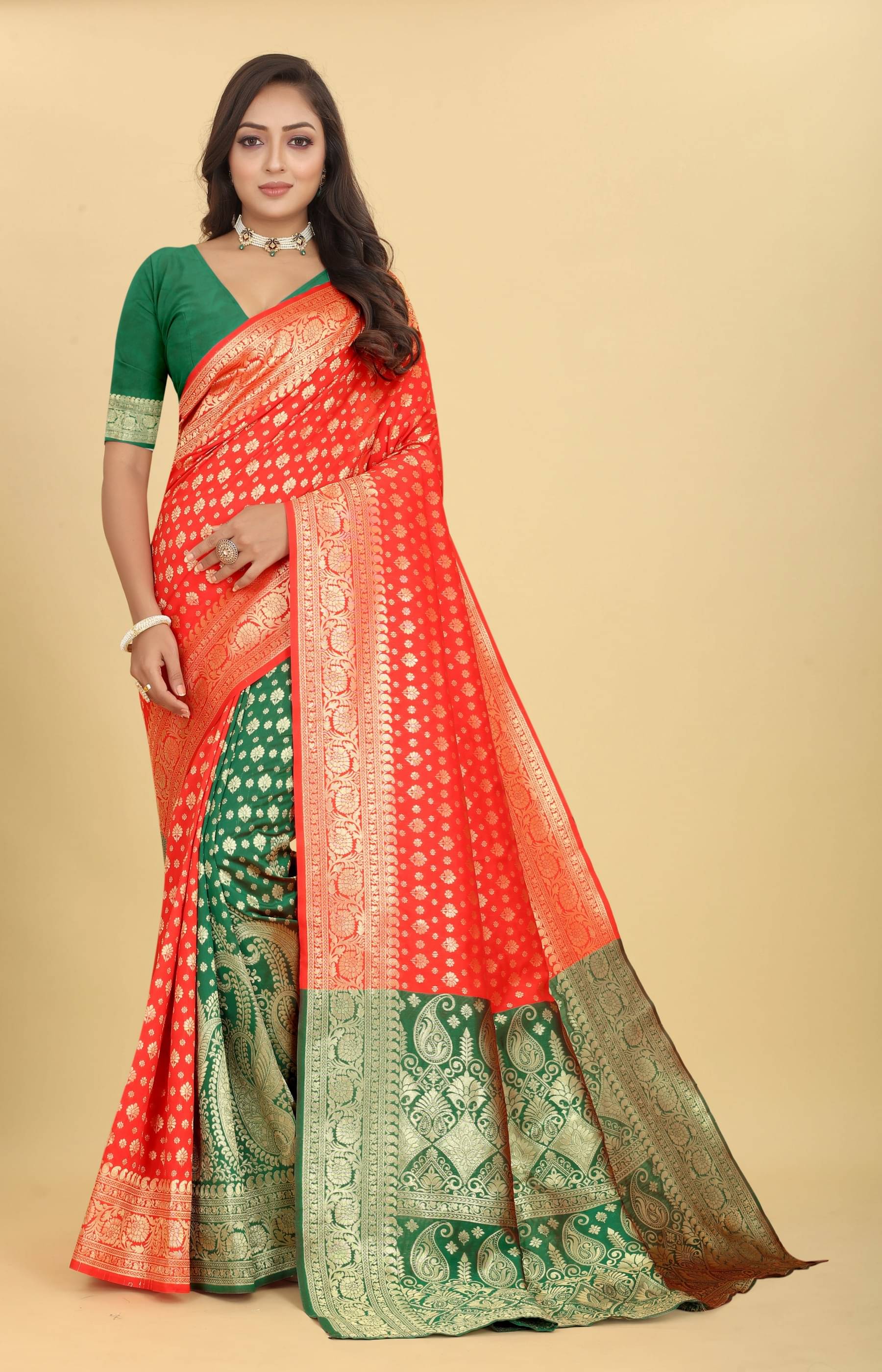 NENCY FASHION Banarasi Silk Woven Saree With Unstitched Blouse Piece ( Red ) NENCY FASHION Banarasi Silk Woven Saree With Unstitched Blouse Piece ( Red )