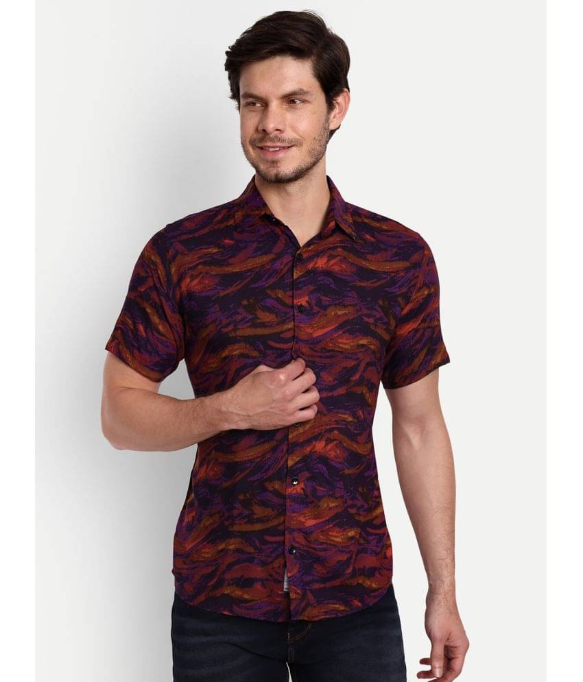 TrendiVastra - Maroon Viscose Regular Fit Men's Casual Shirt ( Pack of 1 ) TrendiVastra - Maroon Viscose Regular Fit Men's Casual Shirt ( Pack of 1 )