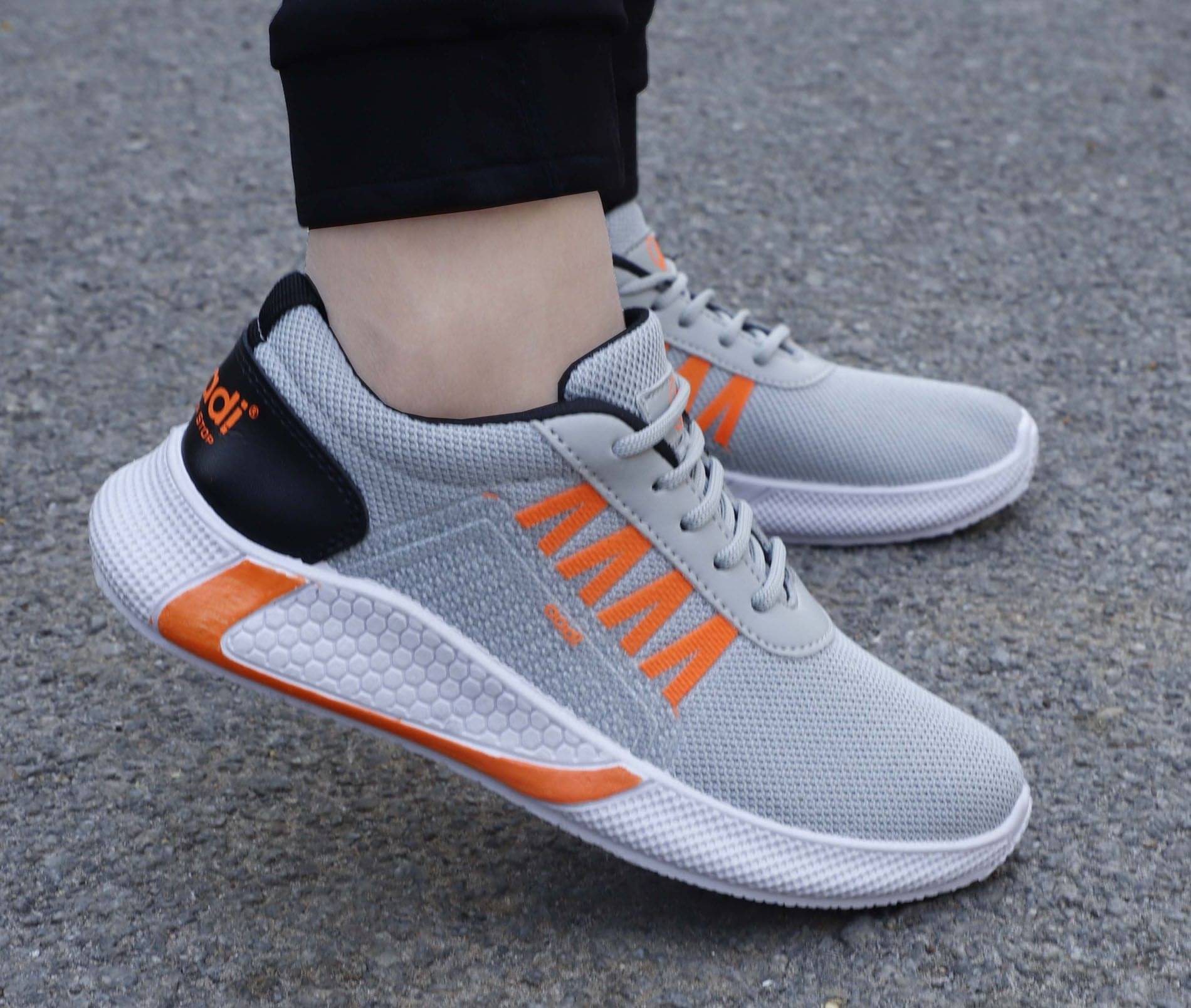     			Port Men's Gray Running Shoes