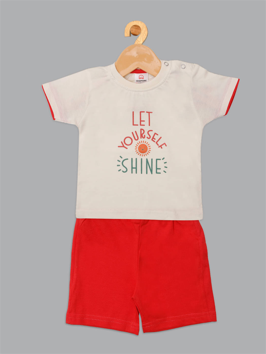    			Master Kids Pack of 1 Boys Cotton T-Shirt & Shorts Set ( Cream )