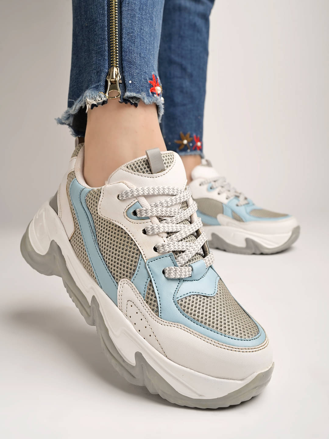     			Shoetopia - Gray Women's Sneakers