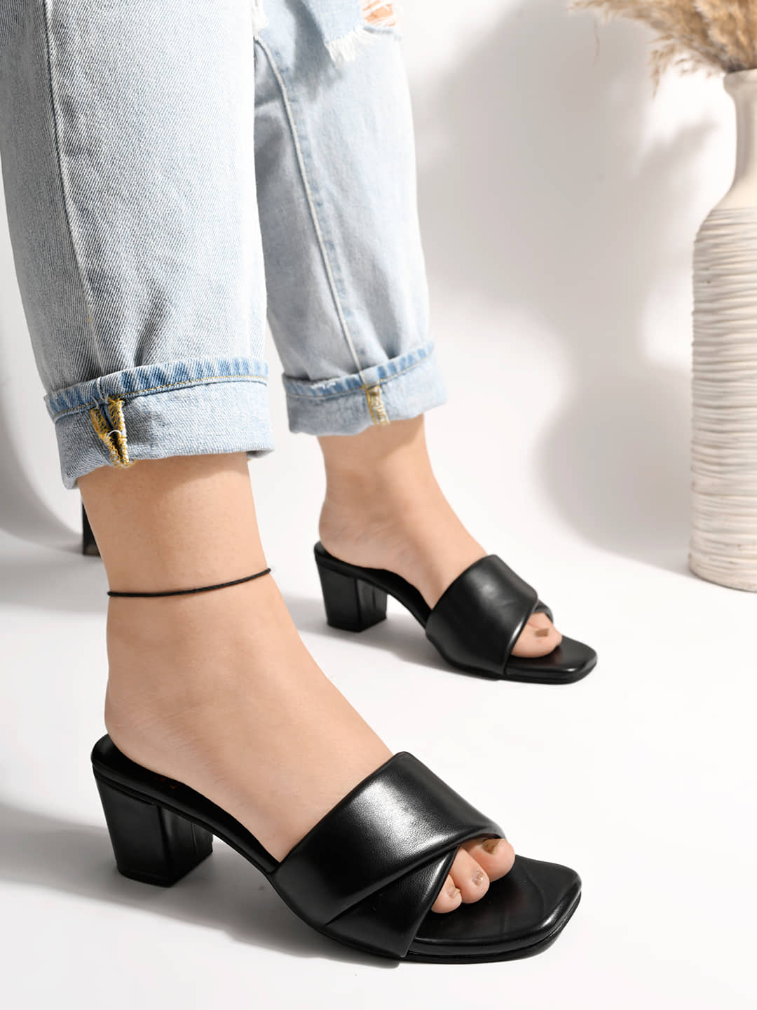 Shoetopia Stylish Solid Mauve Block Heels & Girls