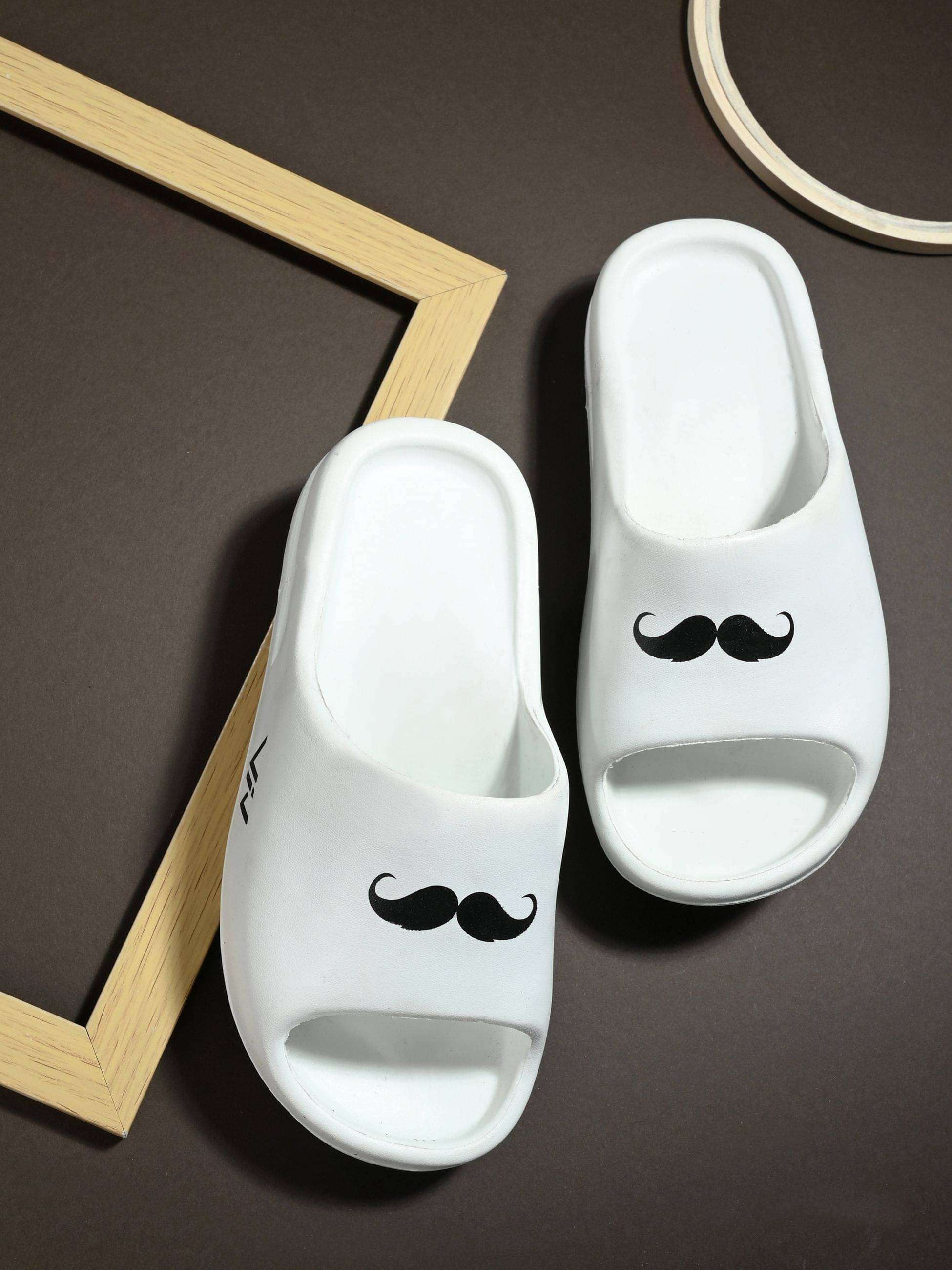     			viv - White Men's Slide Flip Flop