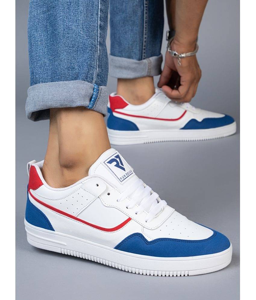     			RUN SEVEN Blue Men's Sneakers