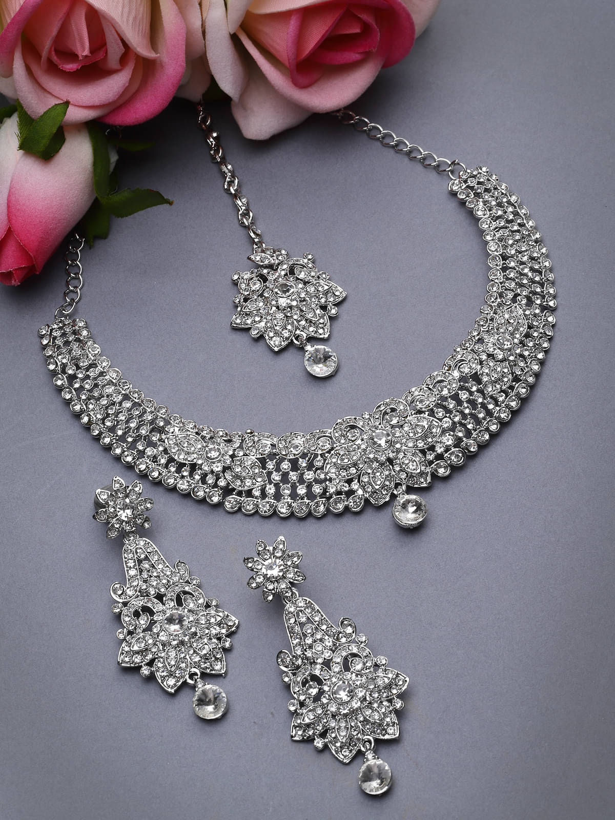     			Sukkhi Silver Alloy Necklace Set ( Pack of 1 )