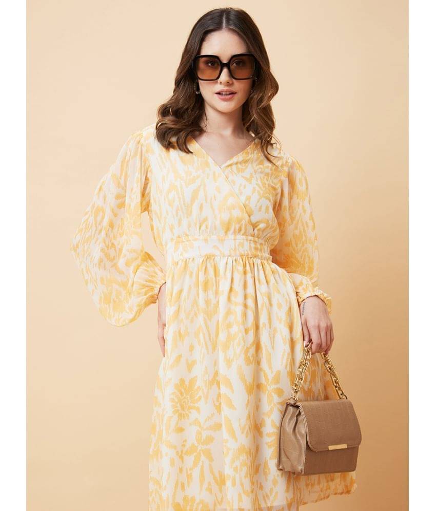     			Globus - Off White Polyester Women's A-line Dress ( Pack of 1 )