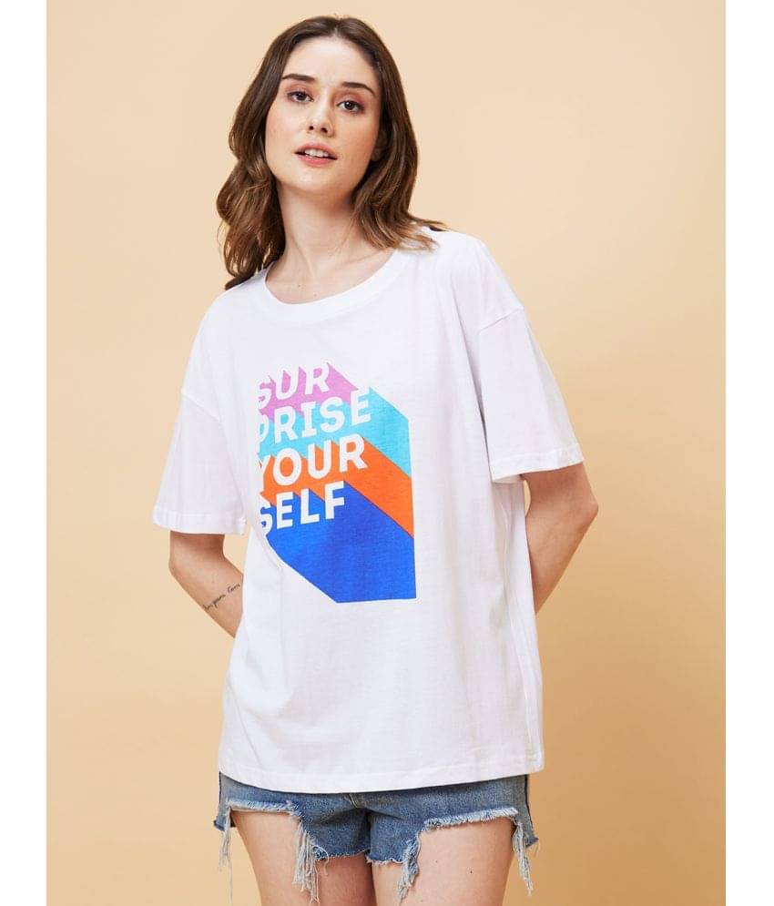     			Globus - White Cotton Regular Fit Women's T-Shirt ( Pack of 1 )