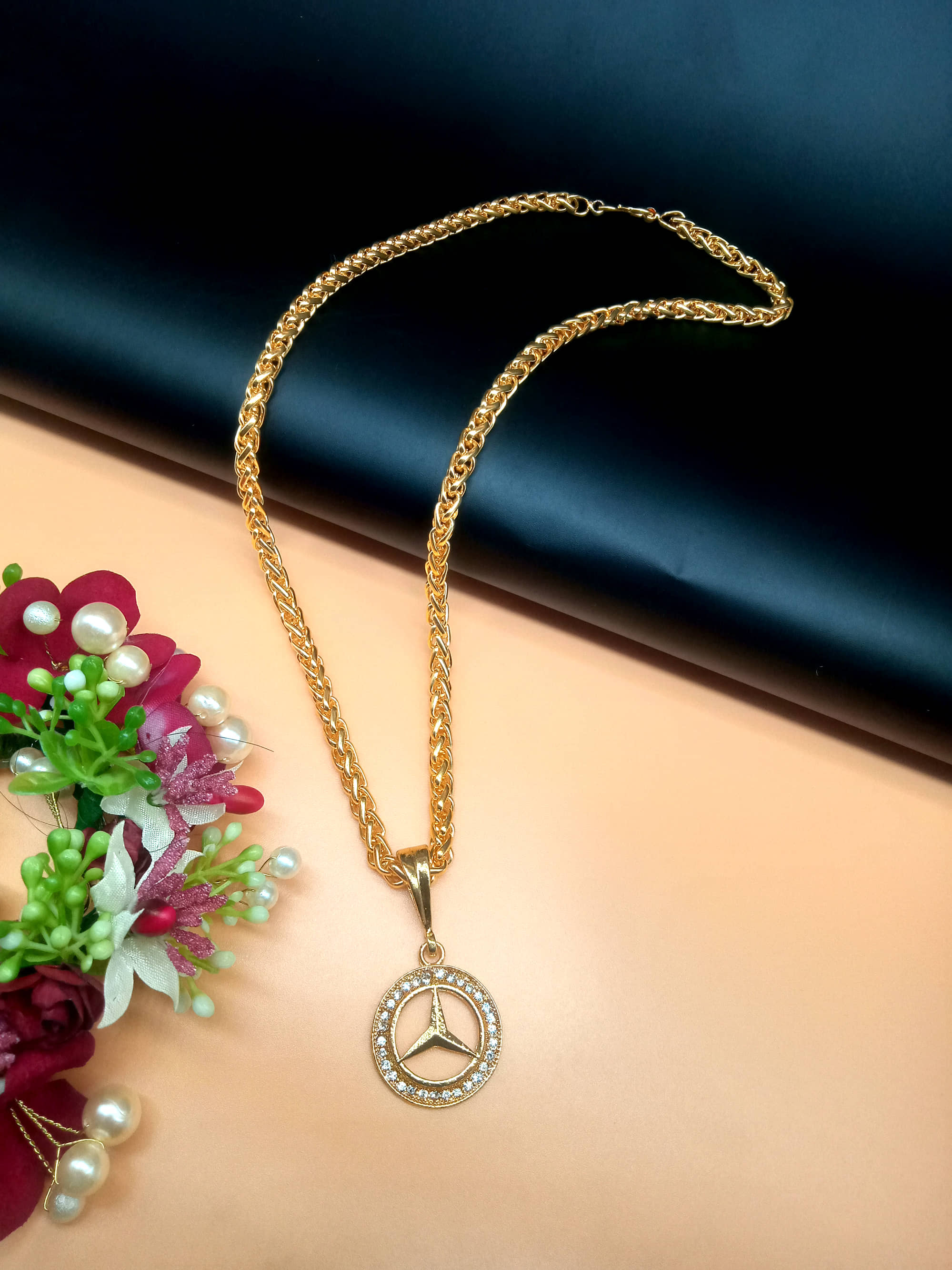 JIPPA Gold Pendant ( Pack of 1 )