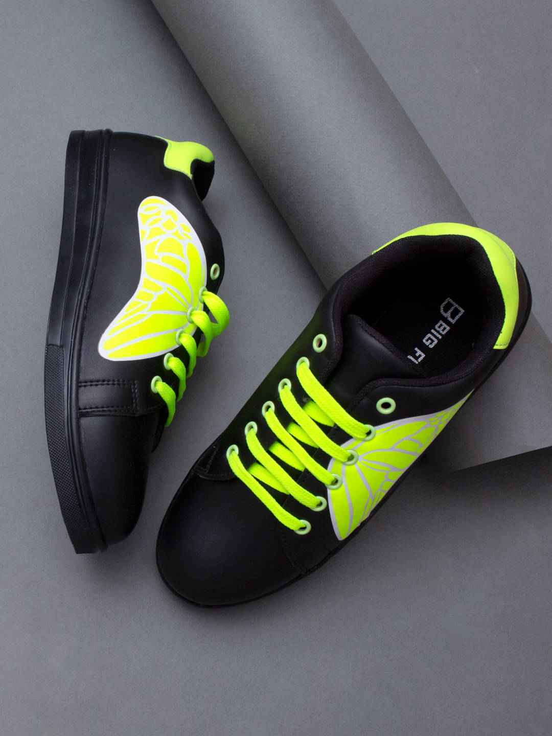    			Big Fox - Black Women's Sneakers