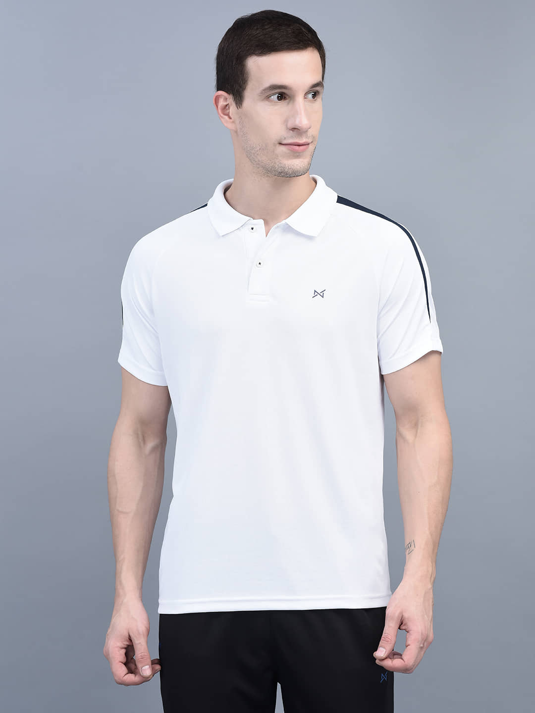 Force NXT Pack of 1 Cotton Blend Regular Fit Men's T-Shirt ( White )