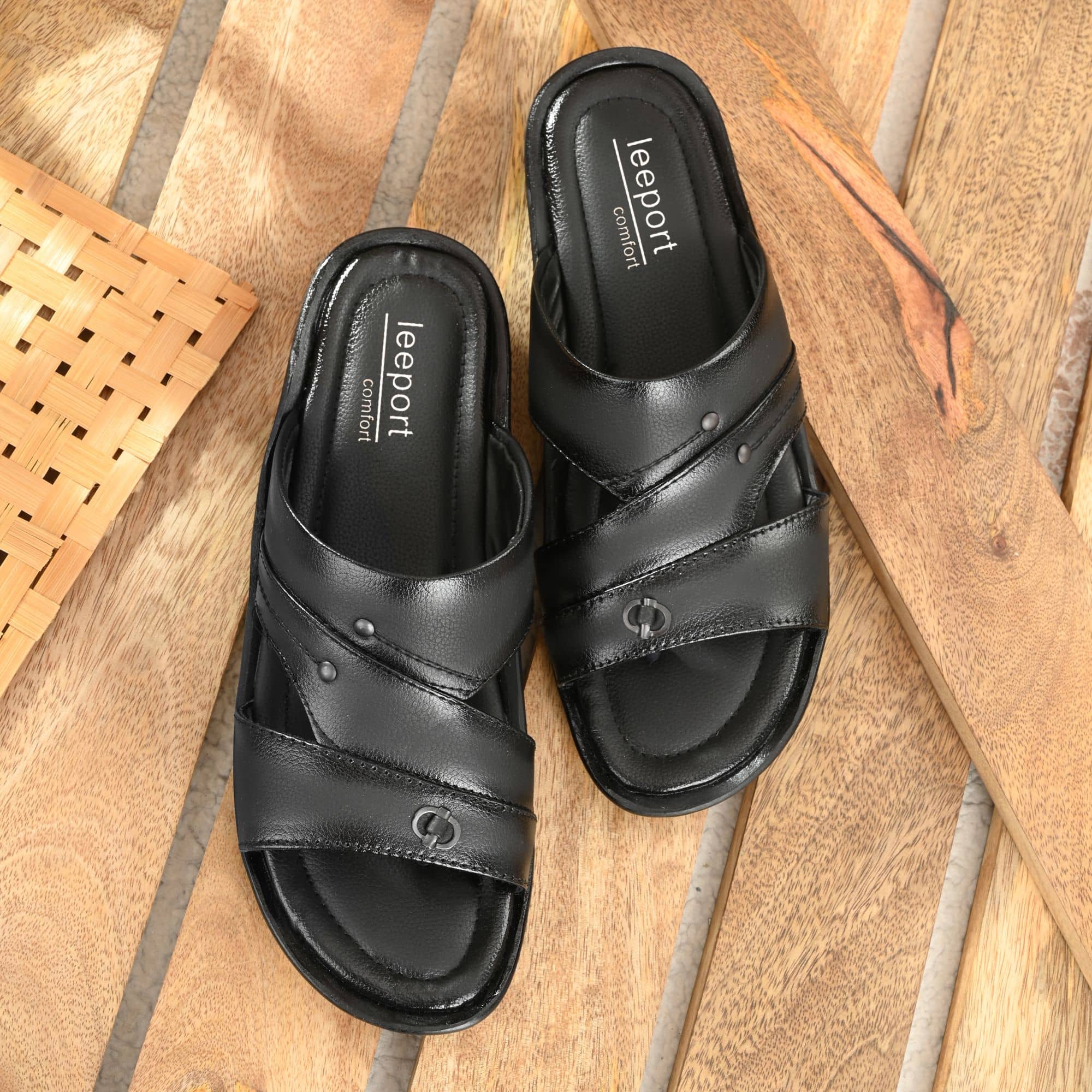 Leeport - Black Men's Leather Slipper