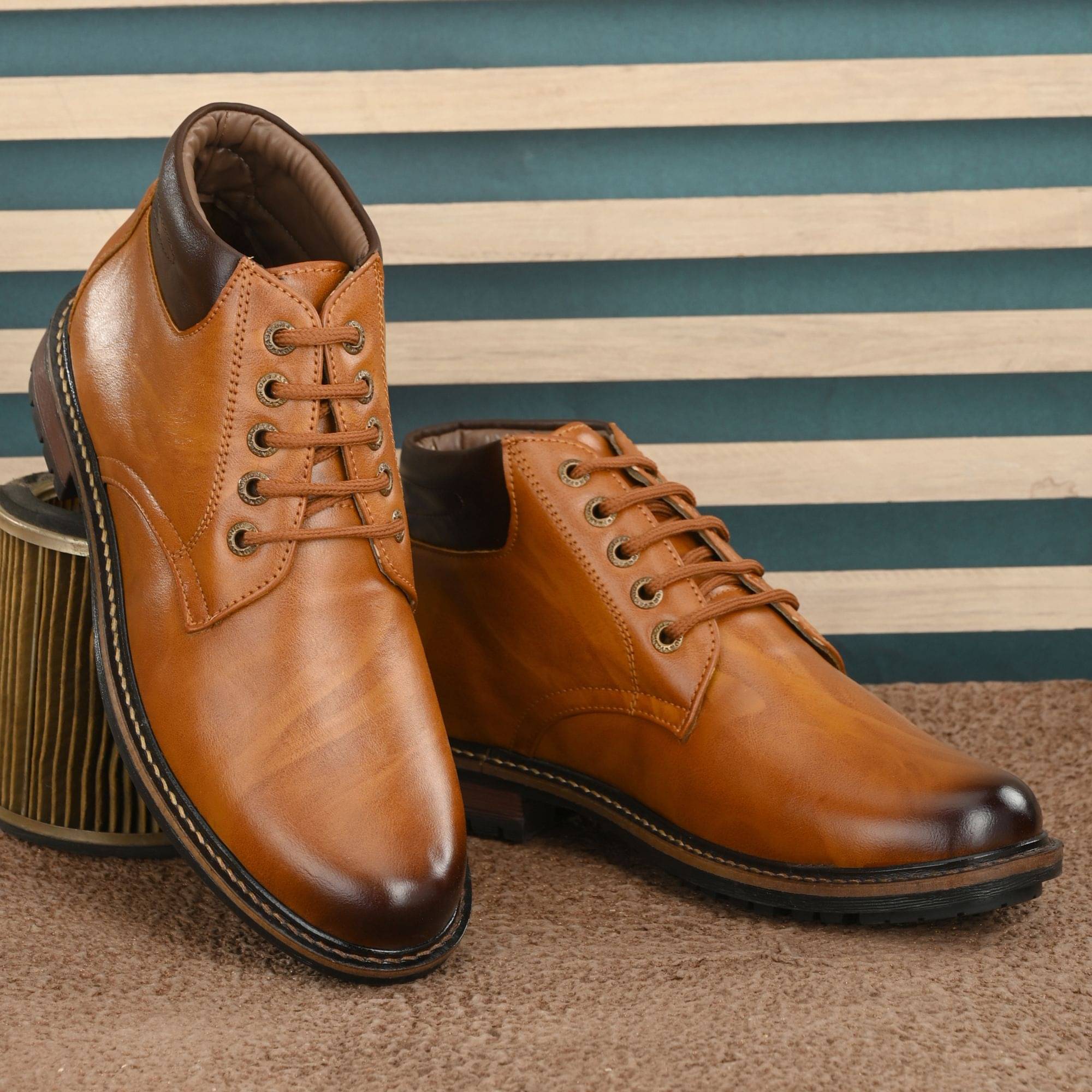 Leeport - Tan Men's Chukka Boots Leeport - Tan Men's Chukka Boots