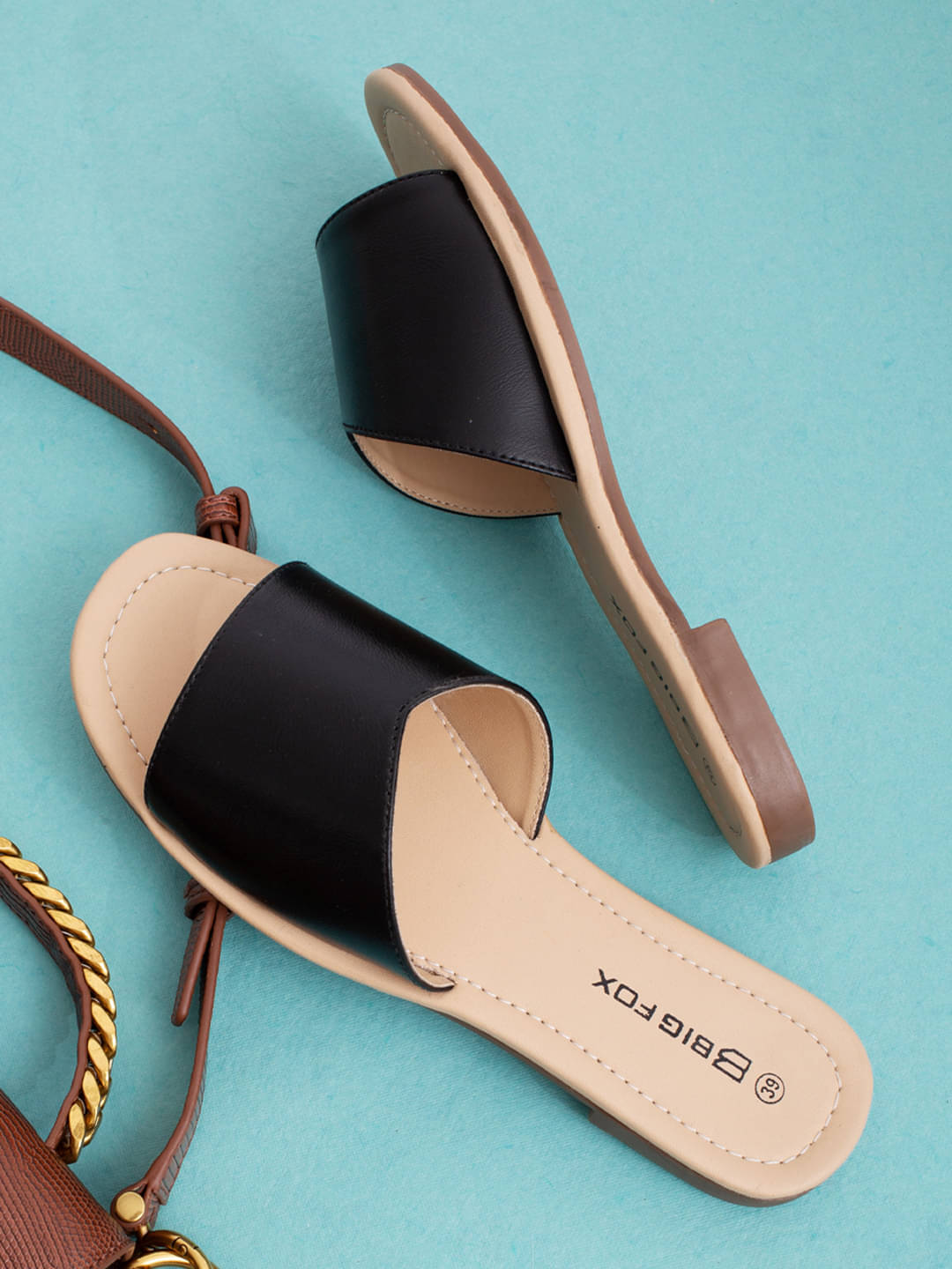     			Big Fox - Black Women's Flats