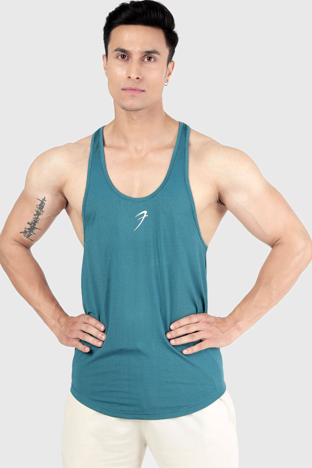 Fuaark - Green Polyester Slim Fit Men's Tanks ( Pack of 1 ) Fuaark - Green Polyester Slim Fit Men's Tanks ( Pack of 1 )