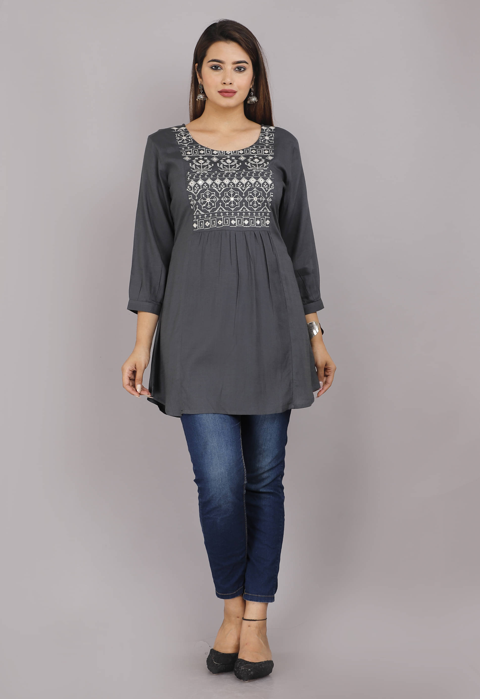 Rayon Short Kurti For Women (Pack of 1) Rayon Short Kurti For Women (Pack of 1)