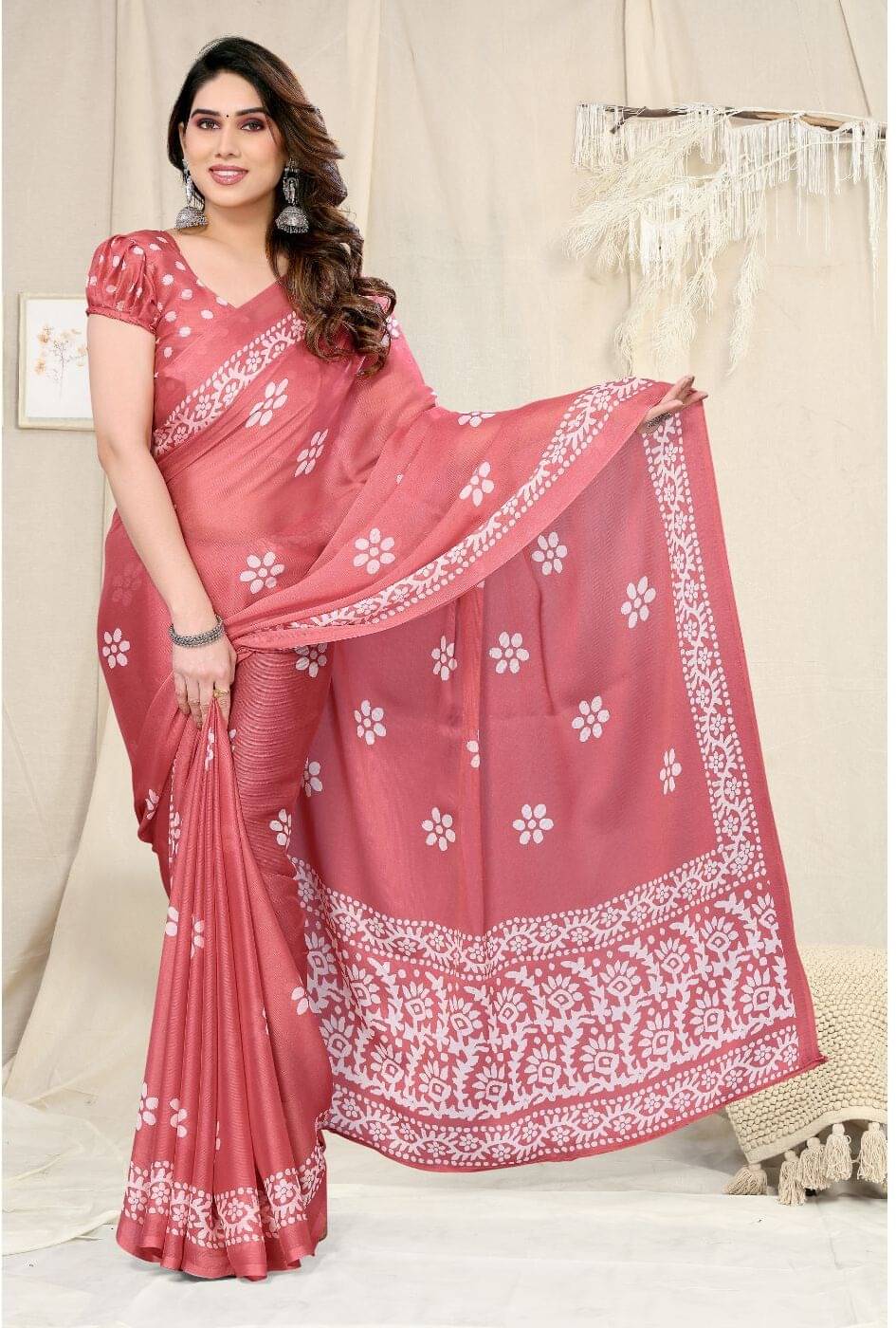     			BLEESBURY Chiffon Printed Saree With Unstitched Blouse Piece ( Peach )