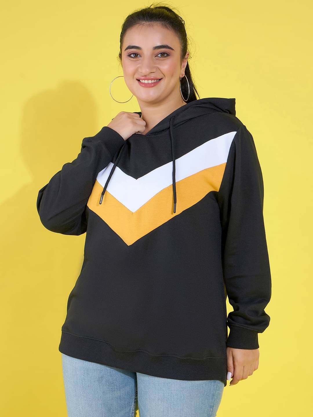 AUSTIVO Women Fleece Sweatshirt ( Black )     			AUSTIVO Women Fleece Sweatshirt ( Black )