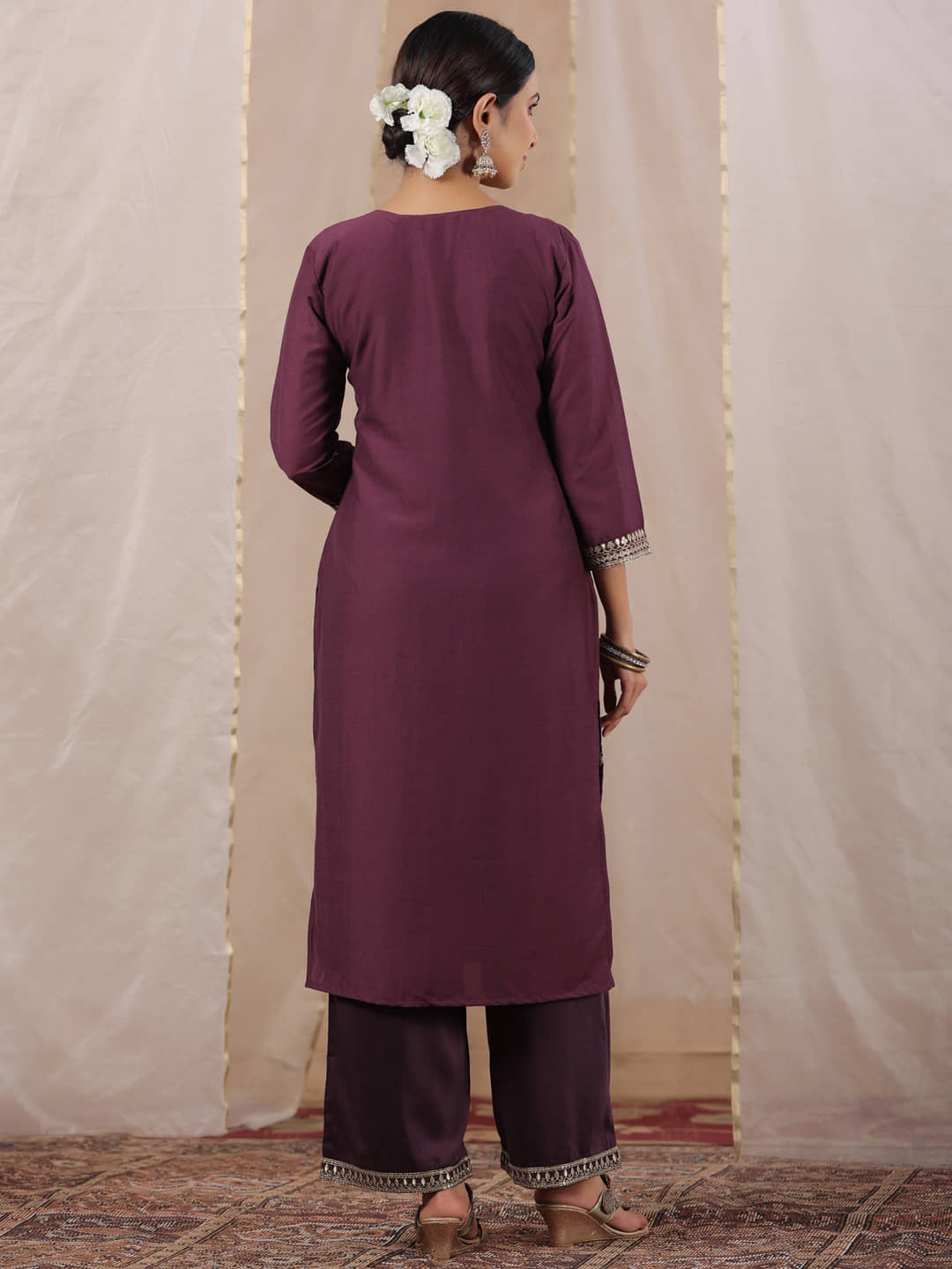 Ishin Silk Embroidered Straight Women's Kurti - Purple ( Pack of 1 ) - Kurtis, Tunics | Buy online on ZillyBuy
