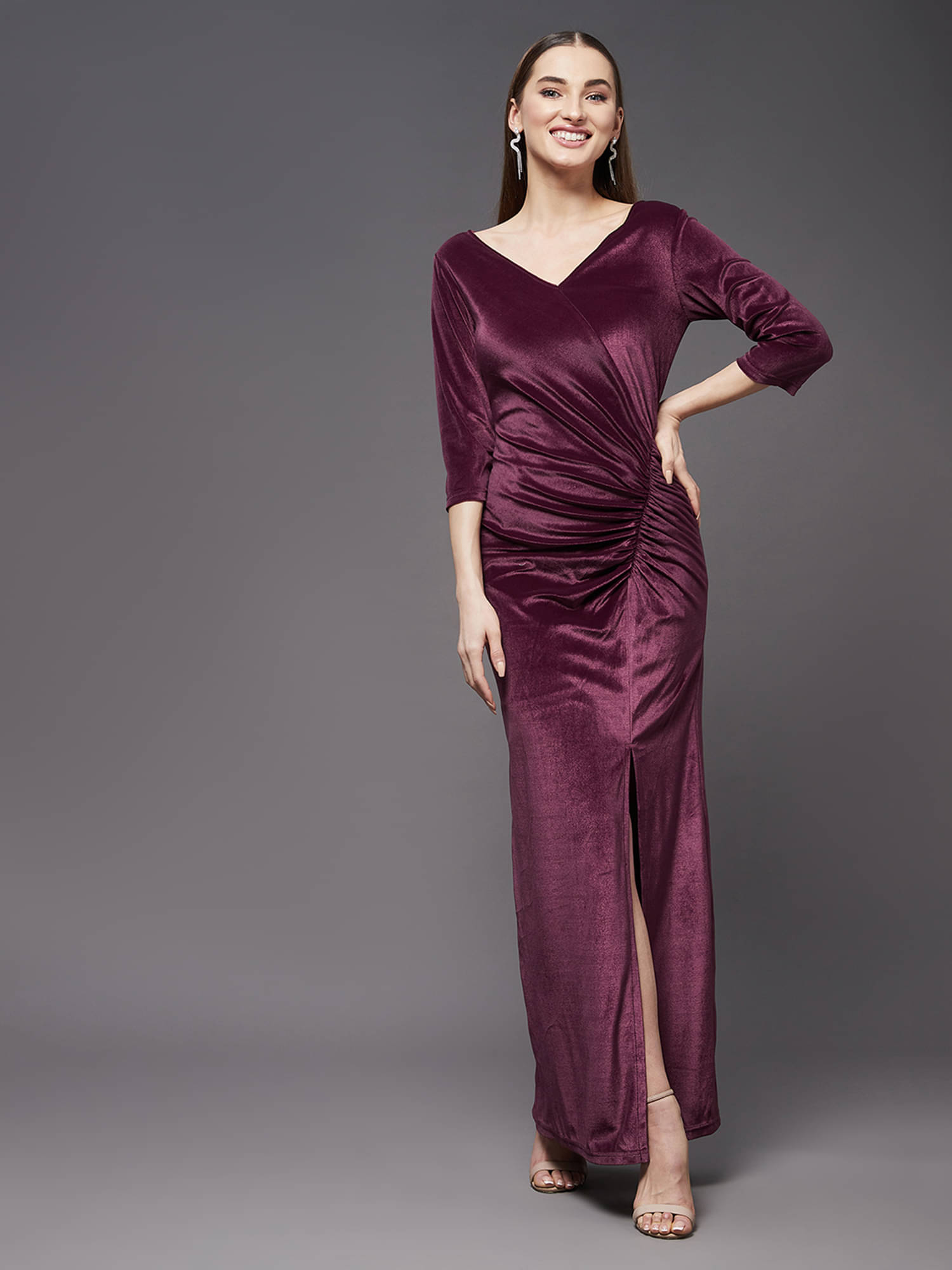 Miss Chase Women Velvet Solid Side Slit Dress ( Mauve ) Miss Chase Women Velvet Solid Side Slit Dress ( Mauve )