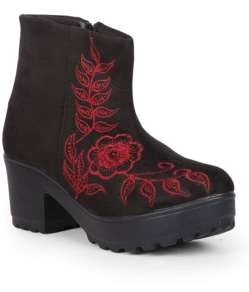 Commander Shoes - Black Women's Ankle Length Boots