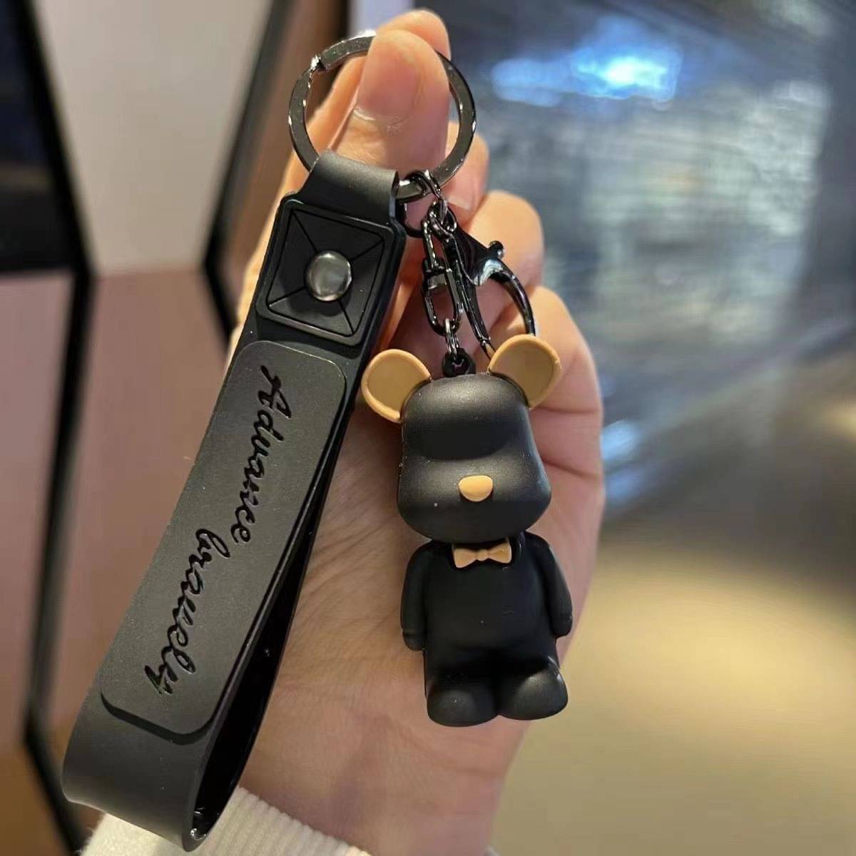GEOCARTER Leatherite Keychain Premier Single Black GEOCARTER Leatherite Keychain Premier Single Black