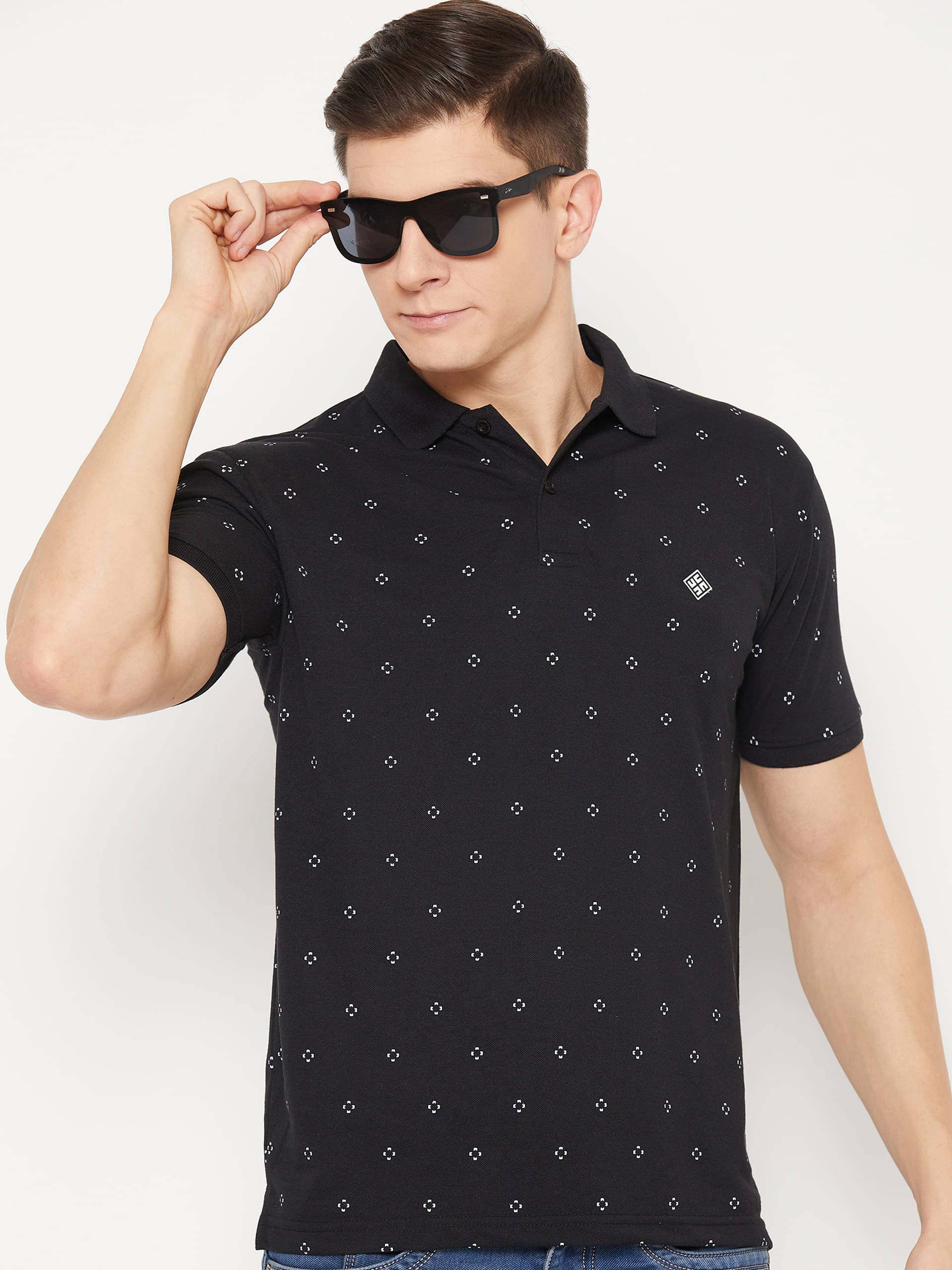     			UBX Pack of 1 Cotton Blend Regular Fit Printed Half Sleeves Men's Polo T Shirt ( Black )